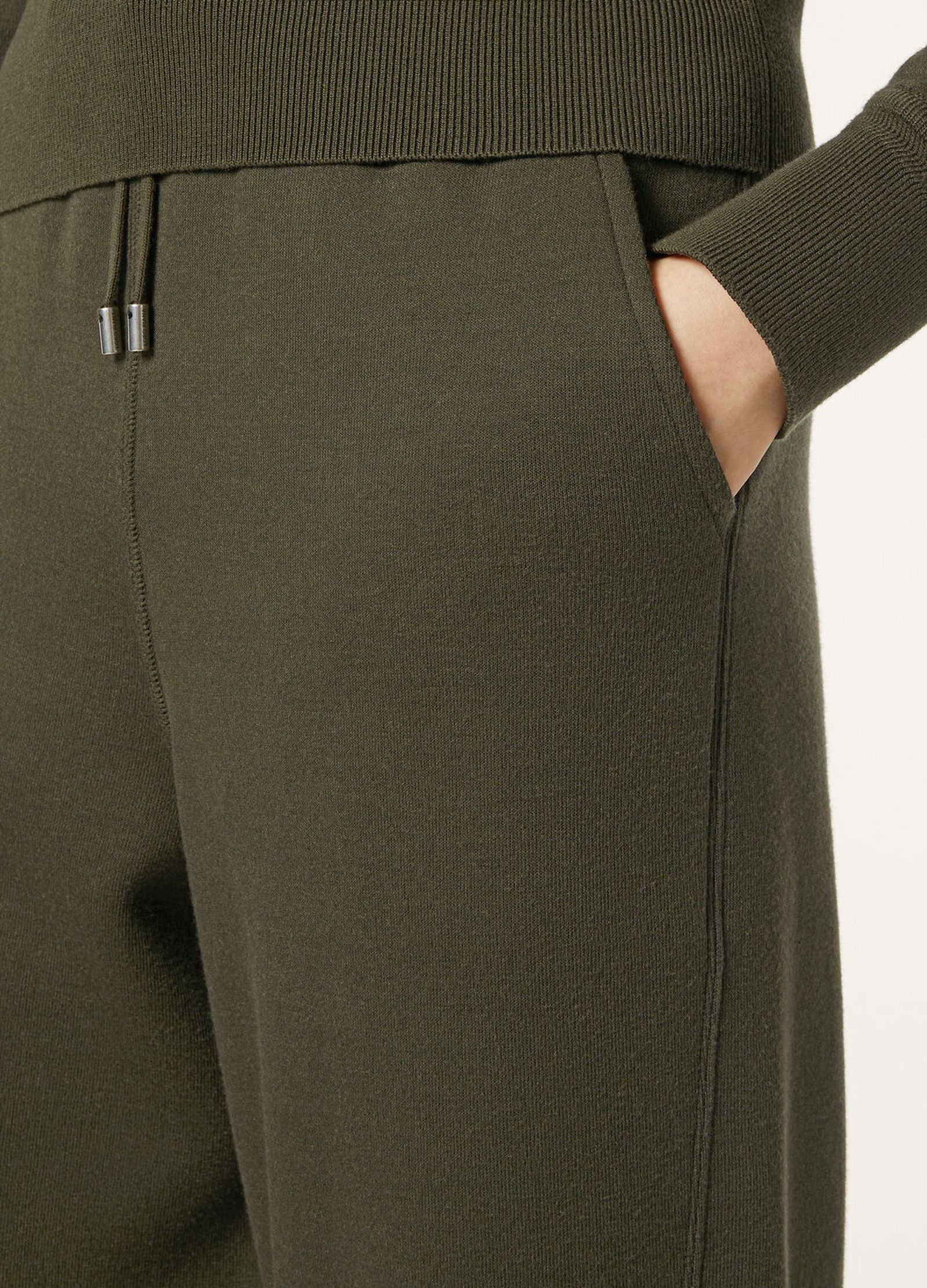 Loro Piana o1srvl11e0526 FAO8974 Viera Pant in Green Size 25" / US 0 / IT 36 - 3 Thumbnail