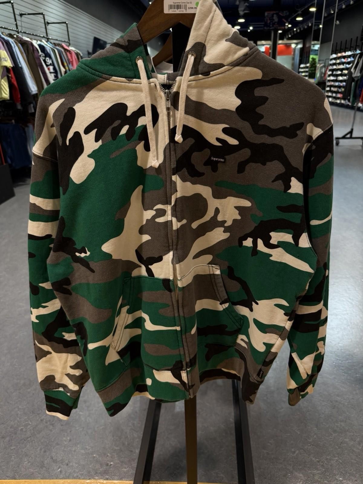 Supreme Supreme Size Small Zip Up Hooded Camo Sweatshirt Small Logo Size US S / EU 44-46 / 1 - 2 Thumbnail
