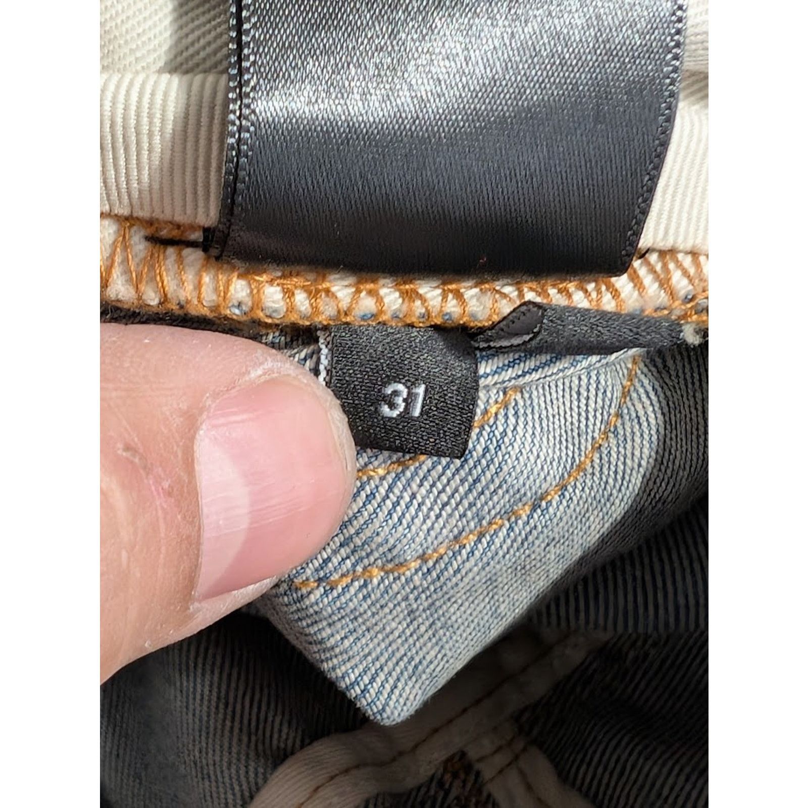 Amiri o1rshd1 Q:2 / Flocked Bandana Jeans in Clay Indigo Size US 31 - 20 Thumbnail