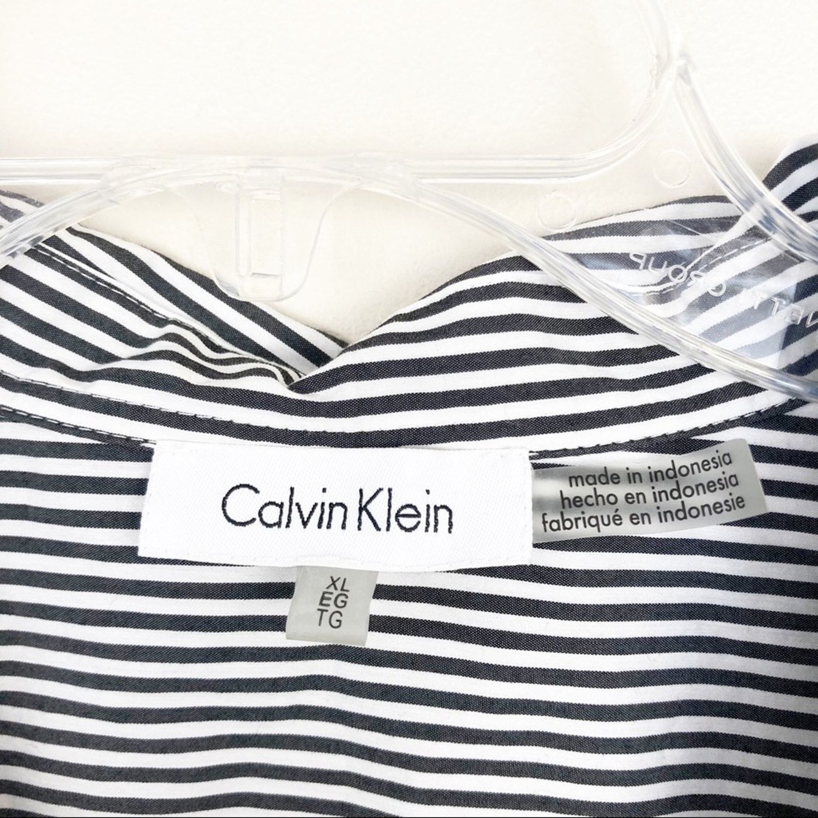Calvin Klein Calvin Klein Gray White Striped Lace Up Popover Shirt Sz XL Size XL / US 12-14 / IT 48-50 - 2 Thumbnail