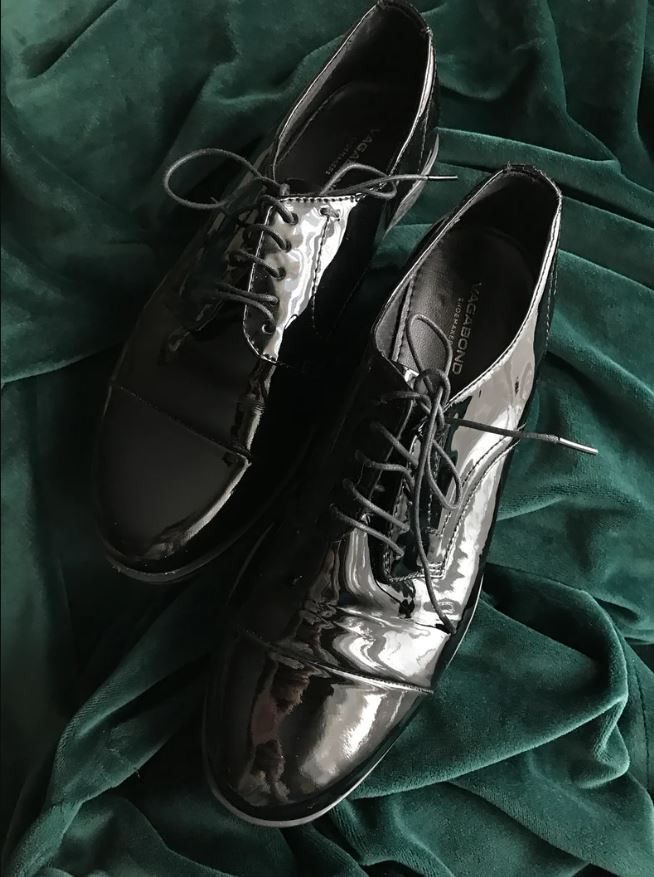 Vagabond Vagabond Black Patent Leather Oxford Womens Shoes Size US 7 / IT 37 - 1 Thumbnail