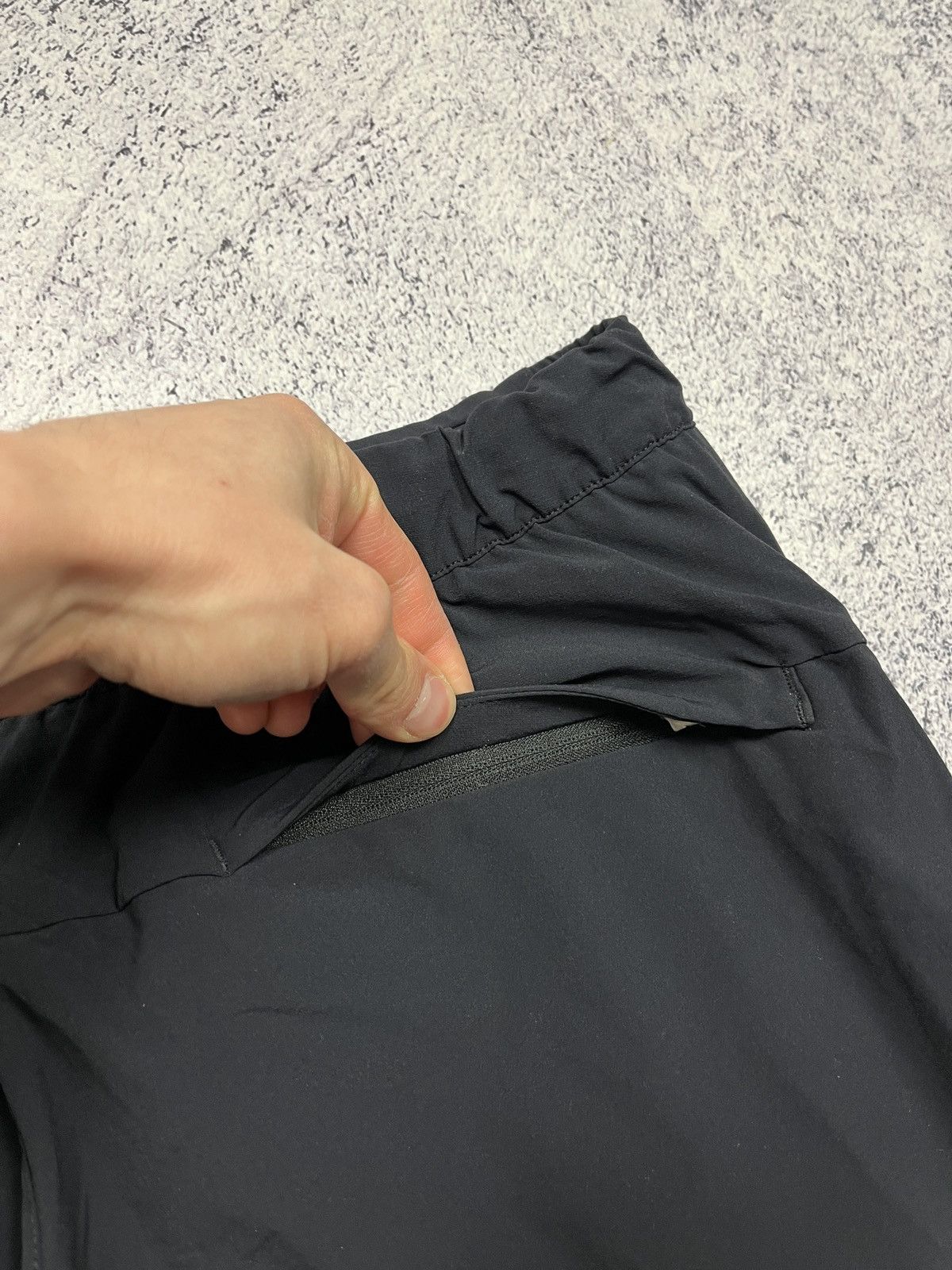 Other Run On Clouds Nylon Baggy Active Track Pants Joggers Outdoor Size US 34 / EU 50 - 16 Thumbnail