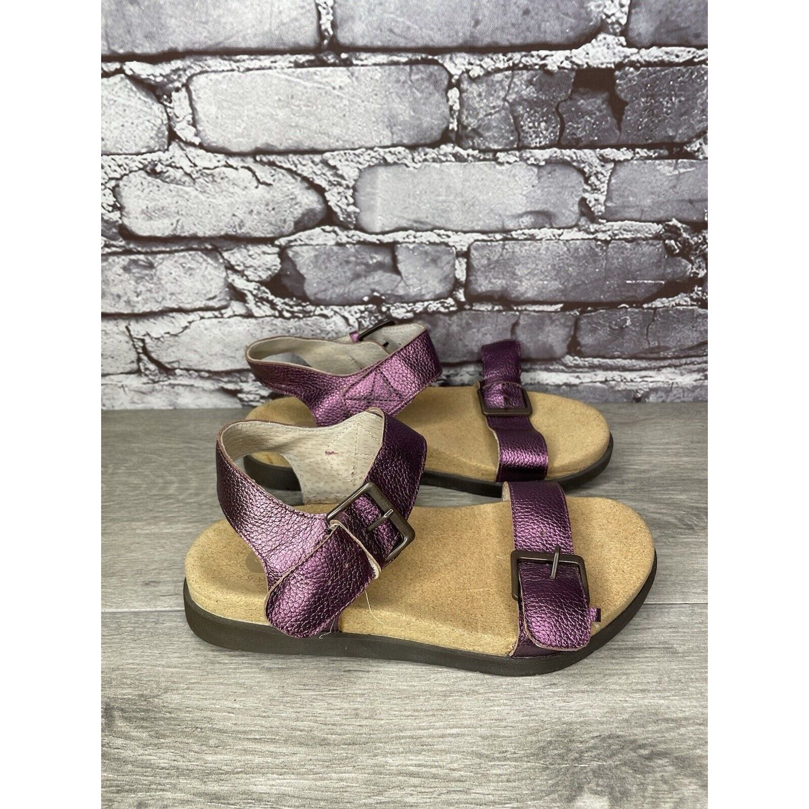 Other Revitalign Metallic Purple Adjustable Buckle Slip On Sandal Size US 7 / IT 37 - 14 Thumbnail