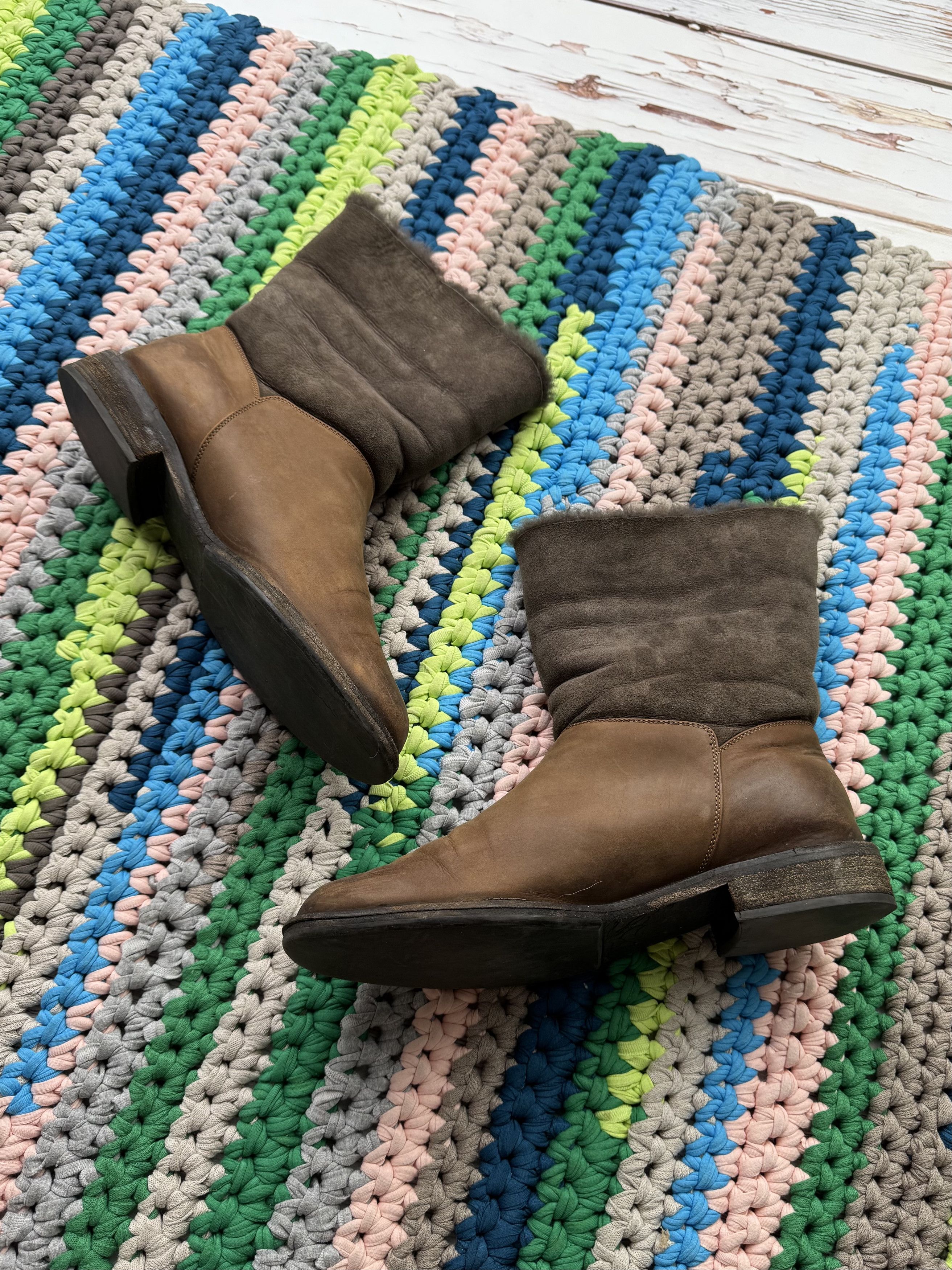 Salvatore Ferragamo Salvatore Ferragamo Leather/Real Sheepskin Boots (V247)(D10) Size US 9 / EU 42 - 4 Thumbnail
