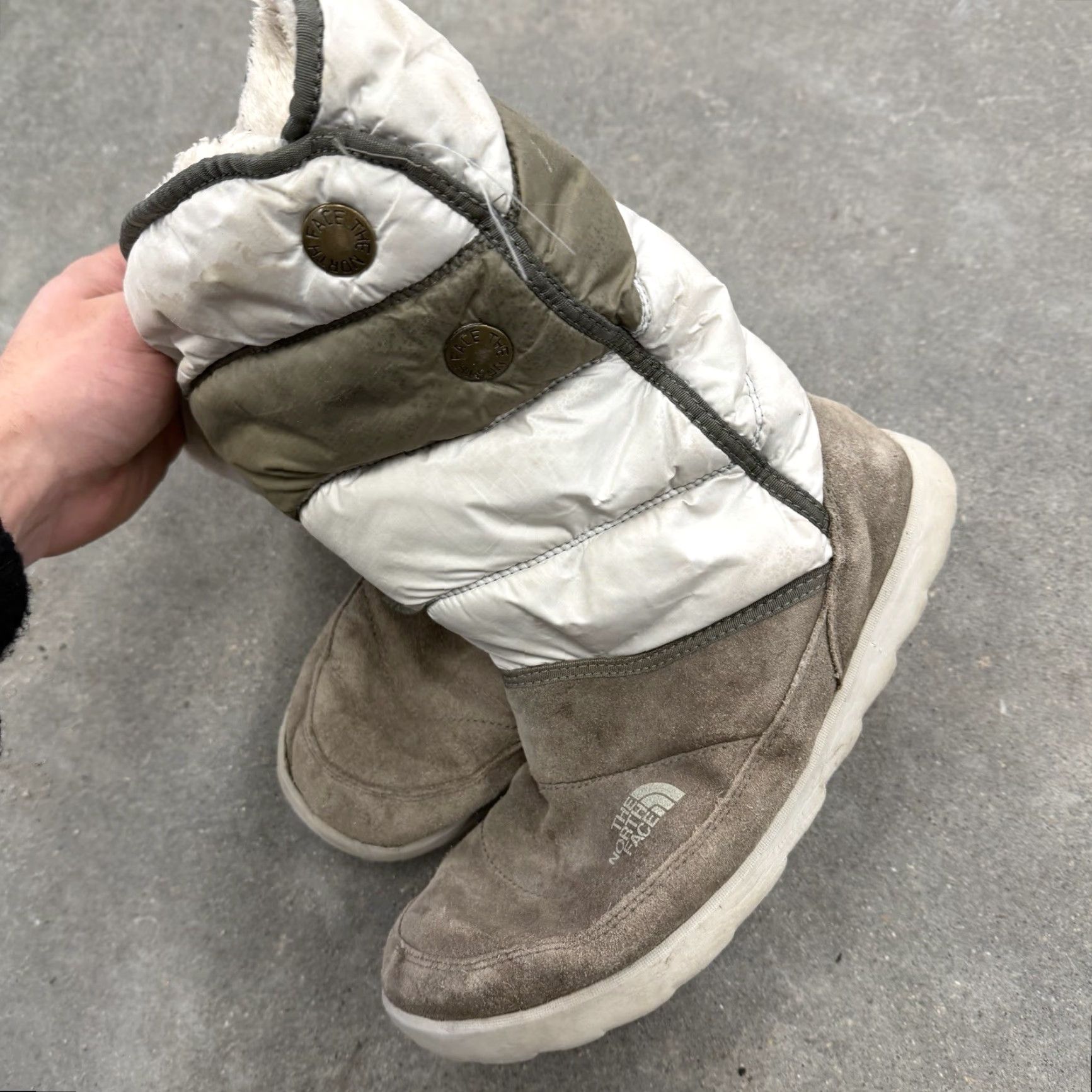 The North Face The North Face Thermoball Roll Down Pull On Winter Boots Leather White Womens 10 Size US 8 / IT 38 - 6 Thumbnail