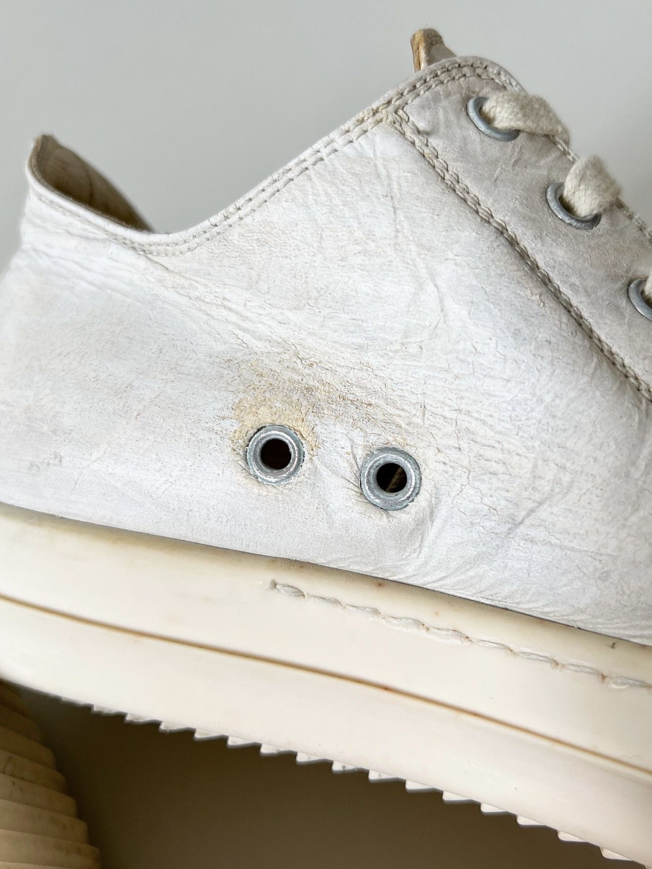 Rick Owens Rick Owens White Painted Leather Low Ramones Size US 8 / EU 41 - 14 Thumbnail