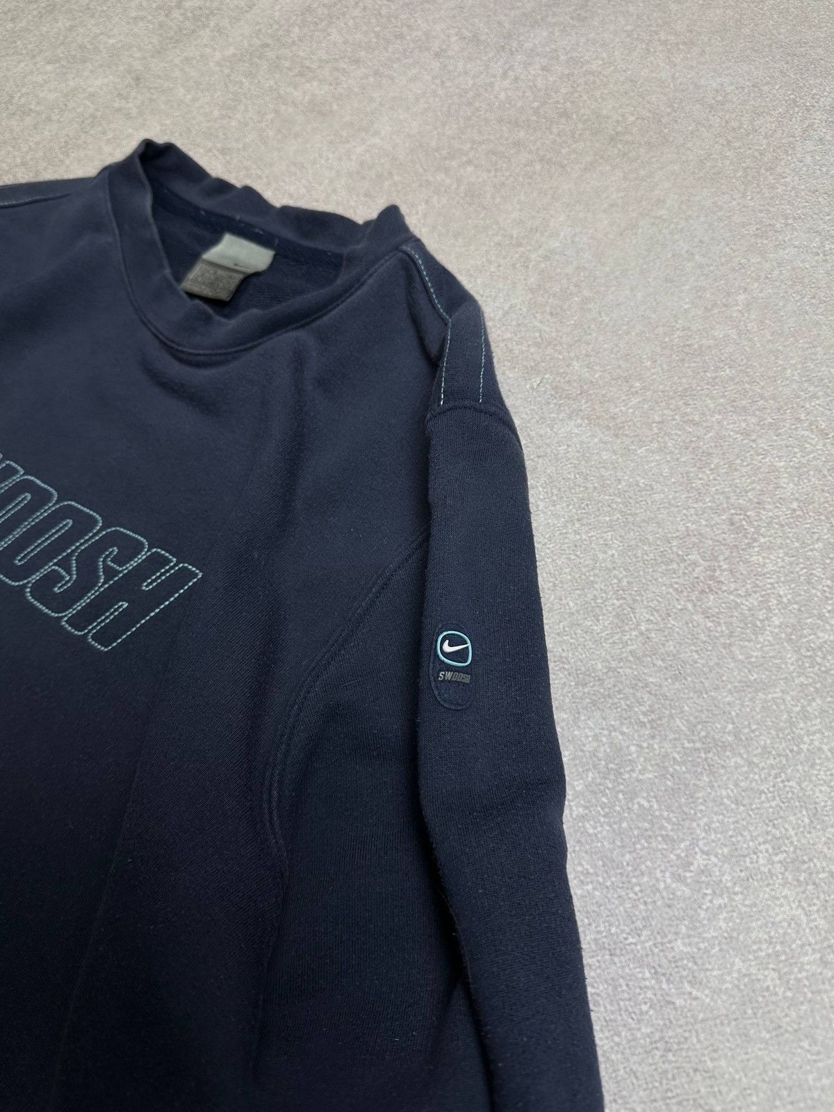 Nike Vintage Nike Swooosh Spellout Retro Sweatshirt Y2K M Size US M / EU 48-50 / 2 - 3 Thumbnail