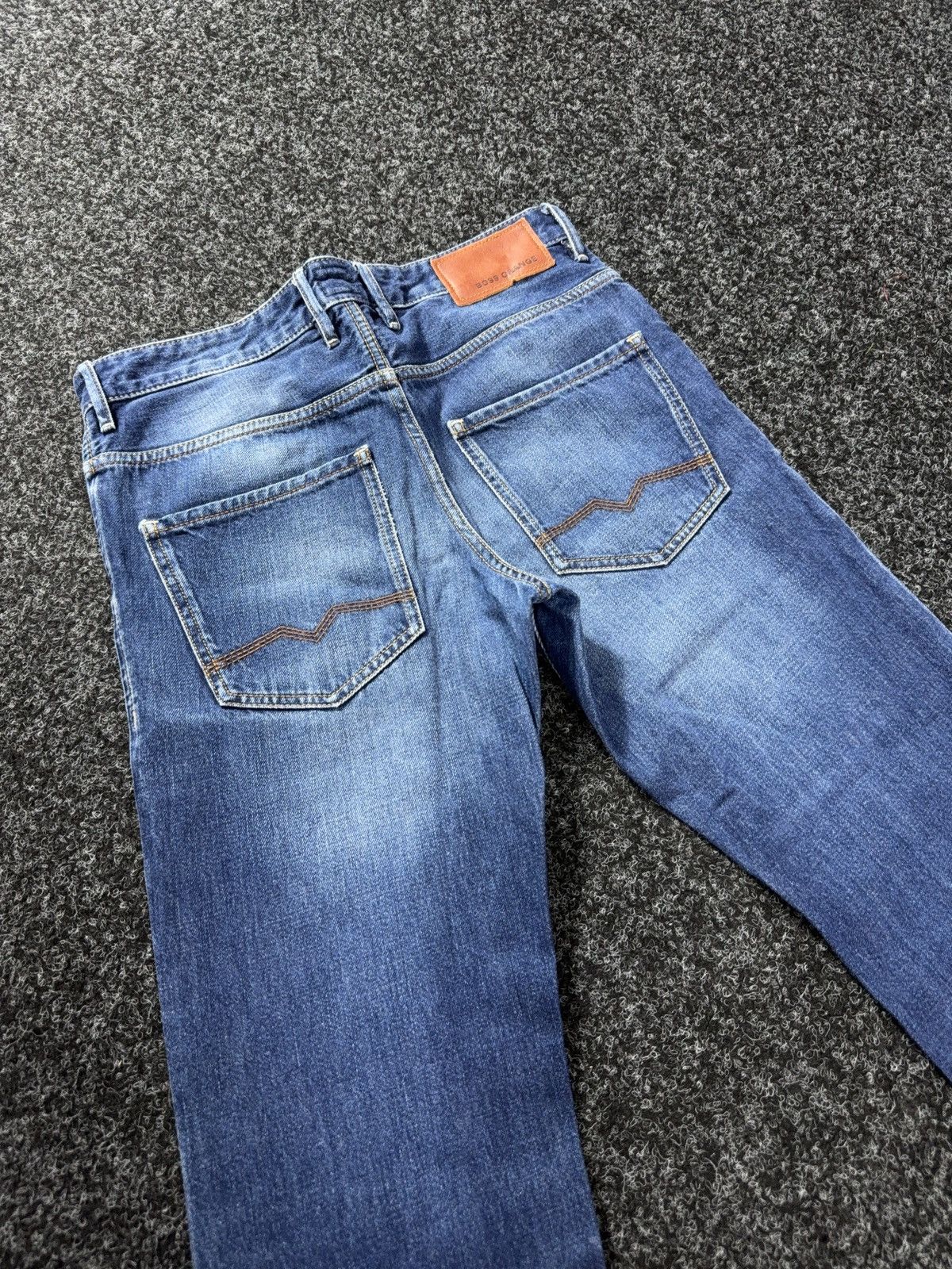 Hugo Boss Luxury Hugo Boss Orange Vintage Y2K Straight Fade Jeans W30 Size US 30 / EU 46 - 15 Thumbnail