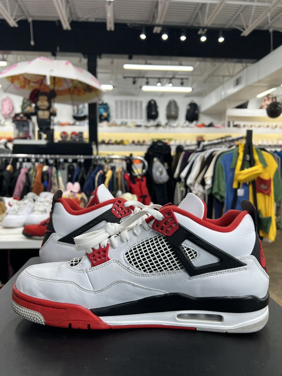 Jordan Brand Air Jordan 4 Fire Red Sz. 12 (2020) Size US 12 / EU 45 - 3 Thumbnail