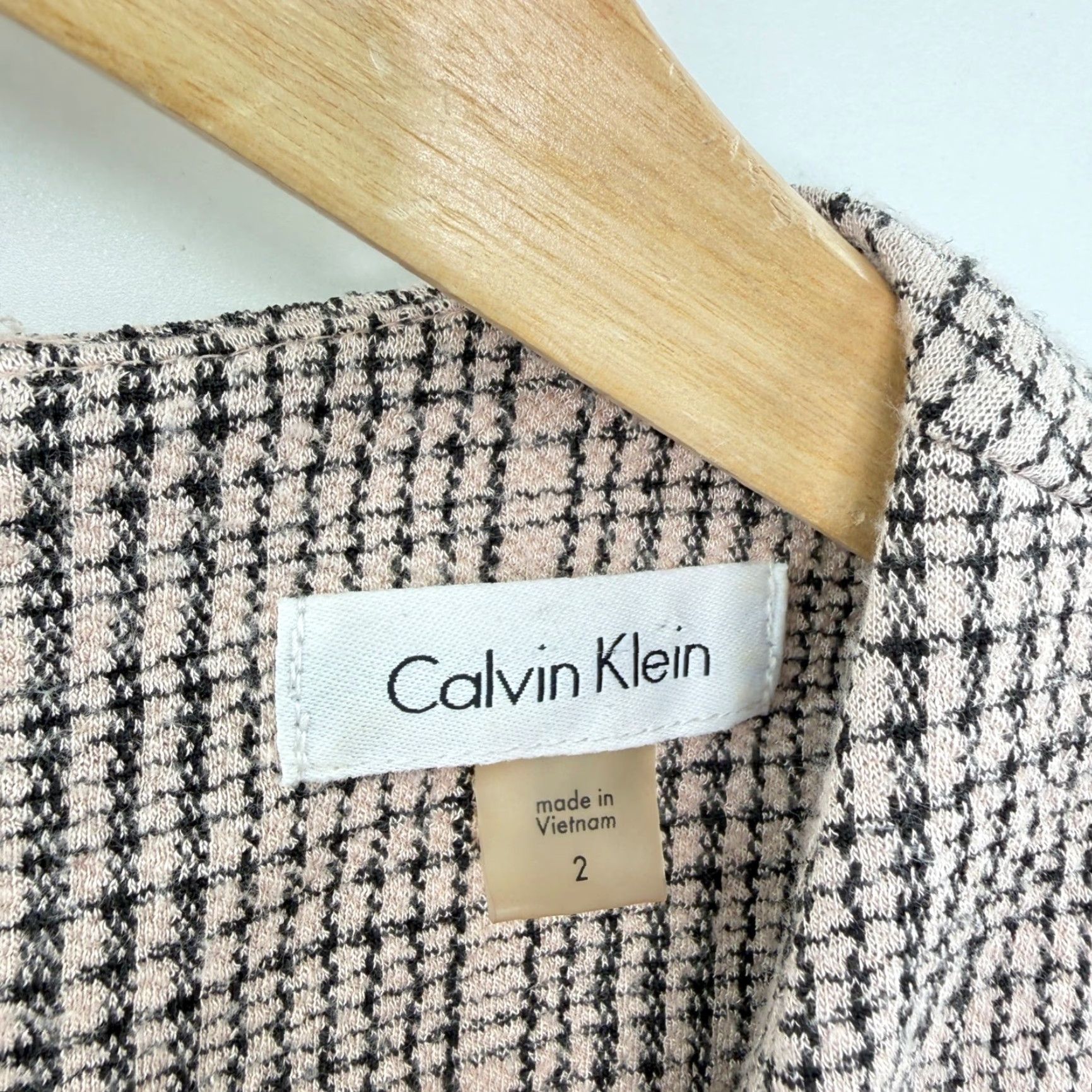 Calvin Klein Calvin Klein Womens Pink Black Plaid Short Sleeve Sheath Dress Size 2 Zipback Back Zipper, Knee Length, Business, Workwear Size 26" / US 2 / IT 38 - 3 Thumbnail