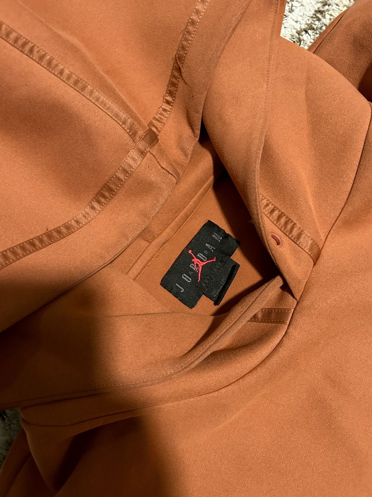 Jordan Brand Air Jordan Remastered Fleece Pull Over Hoodie Orange Size US XXL / EU 58 / 5 - 4 Thumbnail