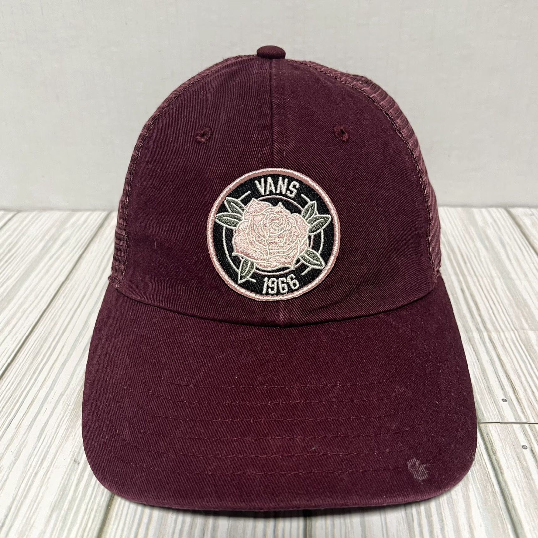 Vans VANS Hat Cap Snap Back Trucker Rose Burgundy Adjustable Skater Skateboard Men One Size Red Colorful Sports Casual Size ONE SIZE - 2 Thumbnail
