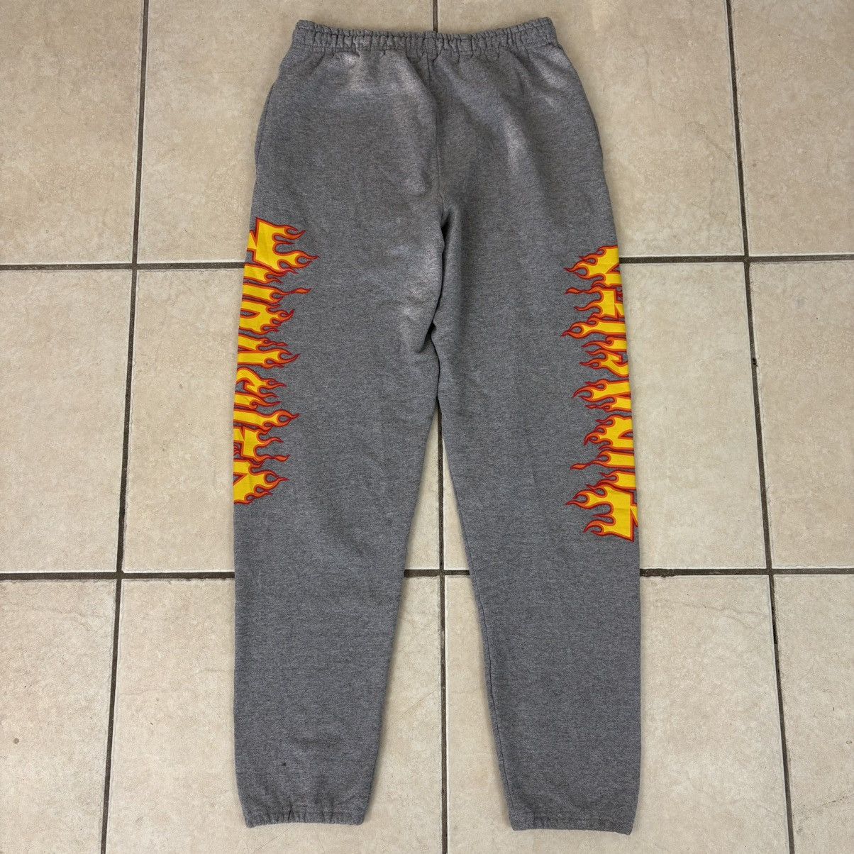 Thrasher Thrasher Magazine Flames Sweatpant Joggers Size Small Size US 32 / EU 48 - 3 Thumbnail