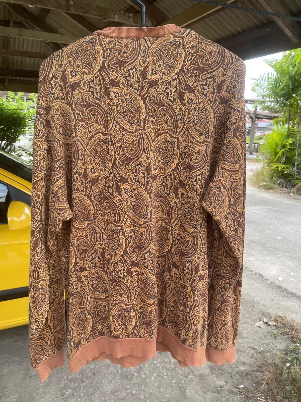 Burberry Vintage 90s Burberrys Art Motive Paisley Sweatshirt Size US L / EU 52-54 / 3 - 10 Thumbnail