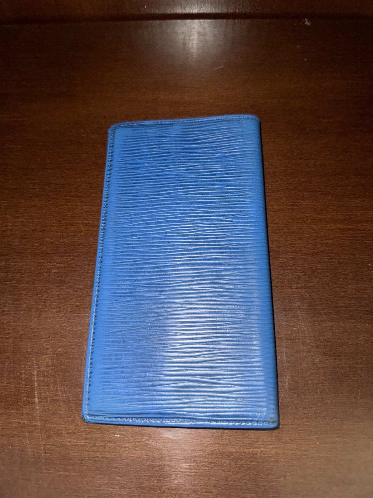 Designer × Louis Vuitton × Vintage Louis Vuitton Blue Epi Leather Elise Wallet Size ONE SIZE - 6 Thumbnail