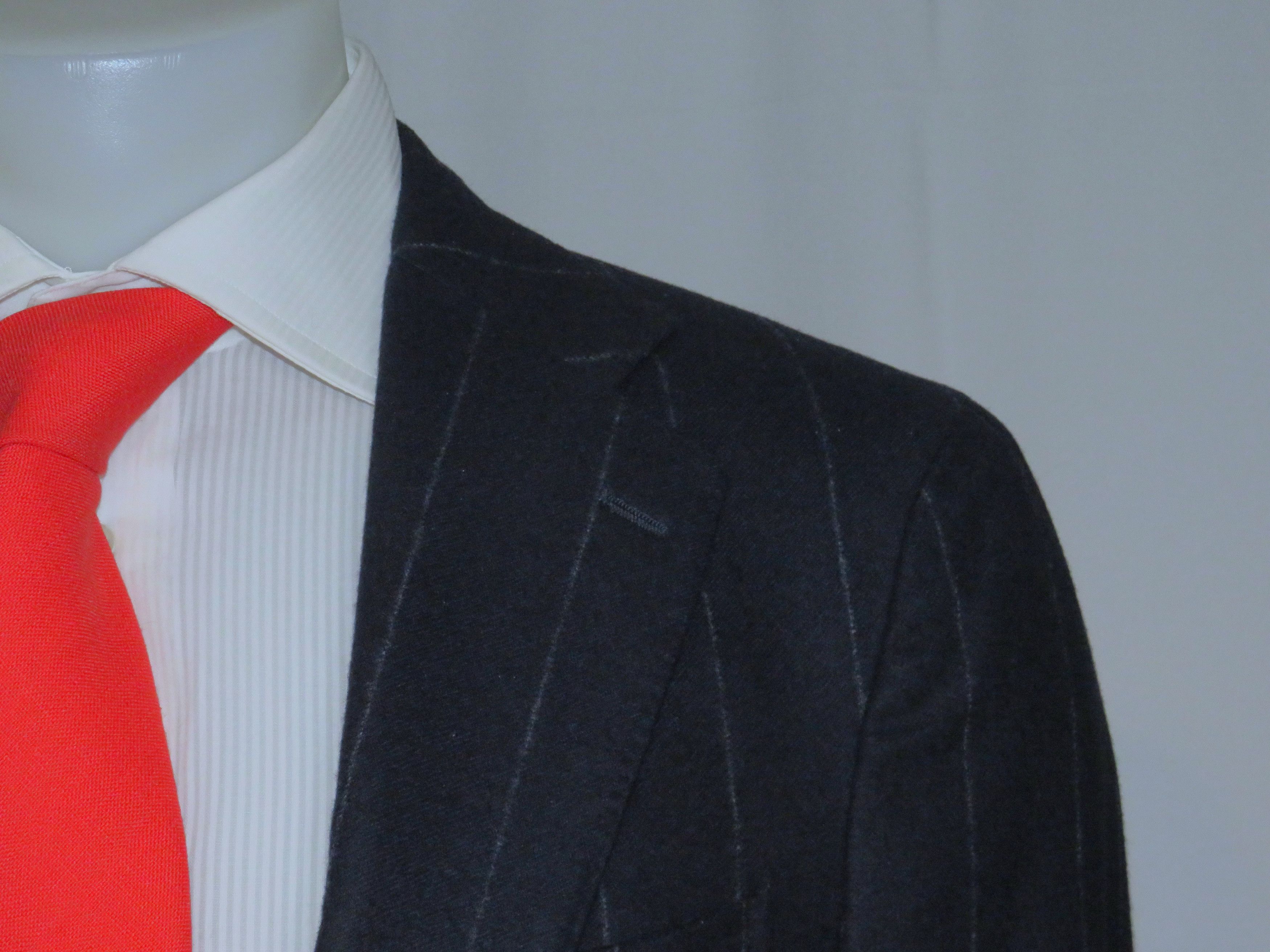 Drake's Navy Blue Chalk Stripe Flannel Three Roll Two Suit 38R NWT Size 38R - 7 Thumbnail