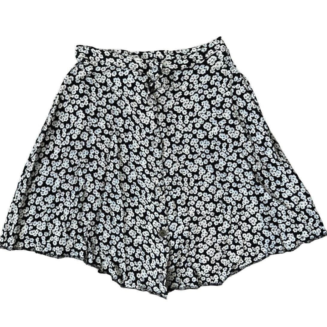 Anne Klein Vintage Anne Klein II Black/White Floral Flowy Skirt Size 30" / US 8 / IT 44 - 1 Thumbnail
