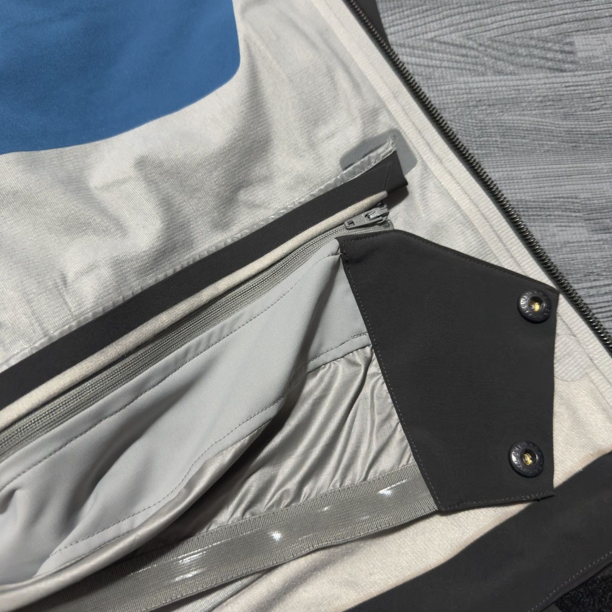 Arc’teryx Cassiar Jacket Gore-tex