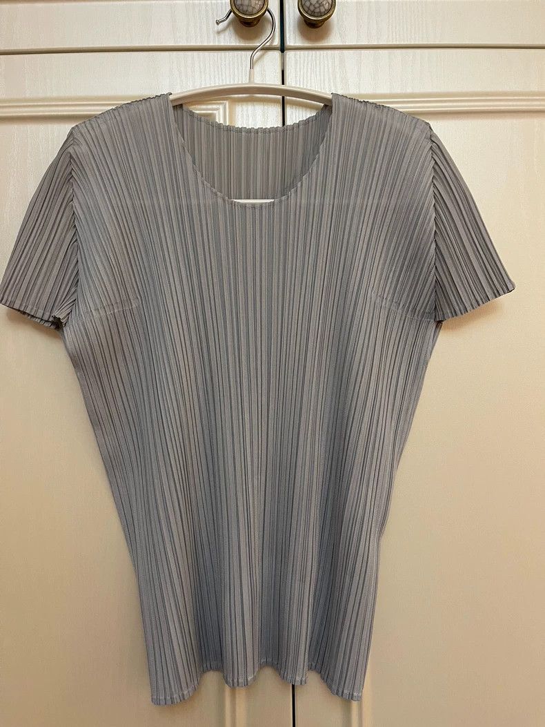 Issey Miyake issey miyake size:3 Grey pleated short sleeves Size XXS / US 00 / IT 34 - 1 Thumbnail