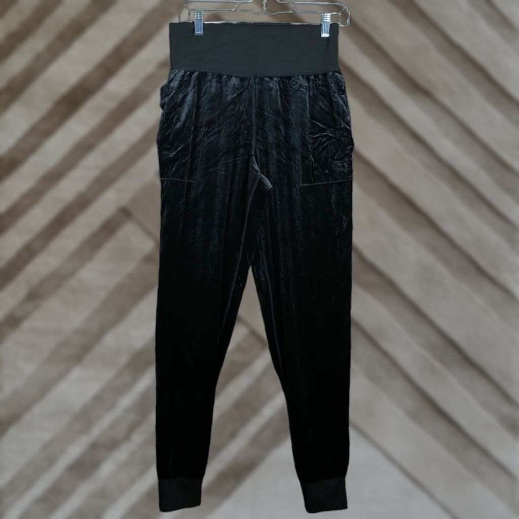 Athleta Athleta Pants Womens Black Velvet Salutation Joggers Pockets Stretch Medium Casual Athletic Size 28" / US 6 / IT 42 - 1 Thumbnail