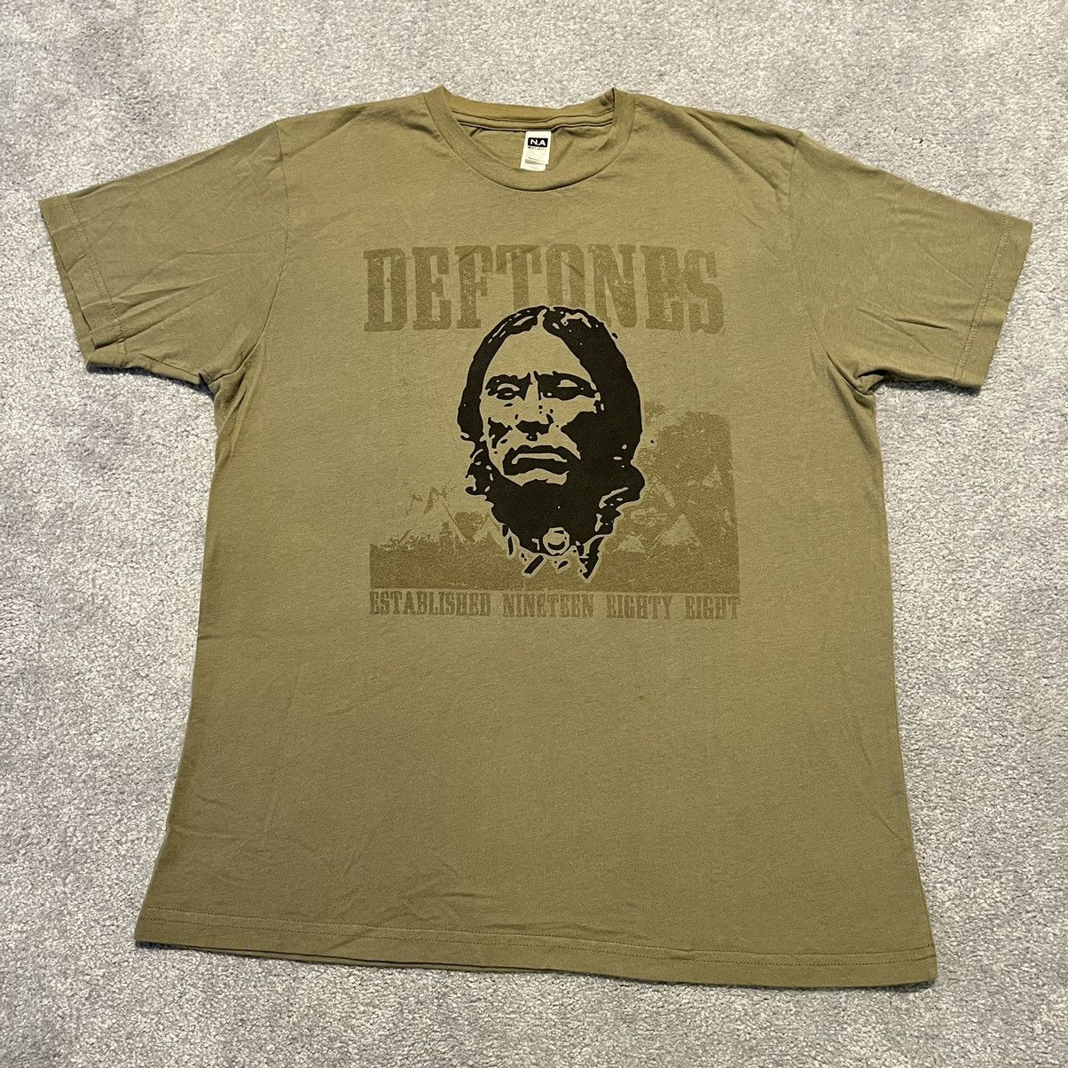 Band Tees Vintage 2000s Deftones Comanche Indian Band Est T Shirt Rare Size US L / EU 52-54 / 3 - 1 Thumbnail
