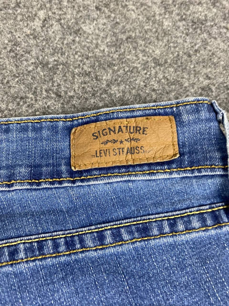 Levi's levis signature low rise jeggings distressed denim Size 37" - 7 Thumbnail