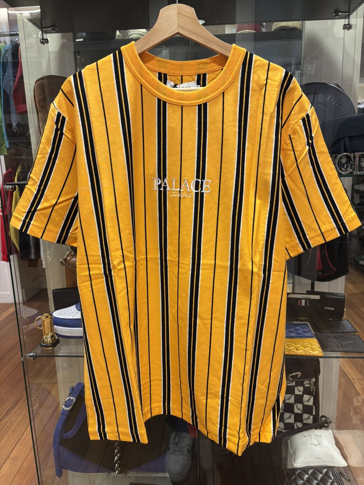 Palace Palace Vertical Stripe Shirt Size US XL / EU 56 / 4 - 1 Thumbnail