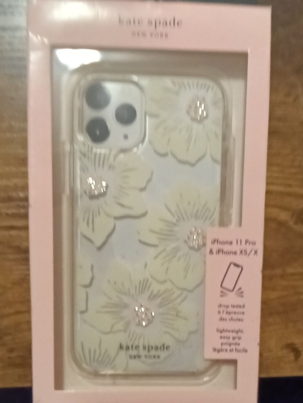 Kate Spade Kate Spade iPhone Case with Ivory Flowers. iPhone 11 Pro. I Size ONE SIZE - 1 Thumbnail