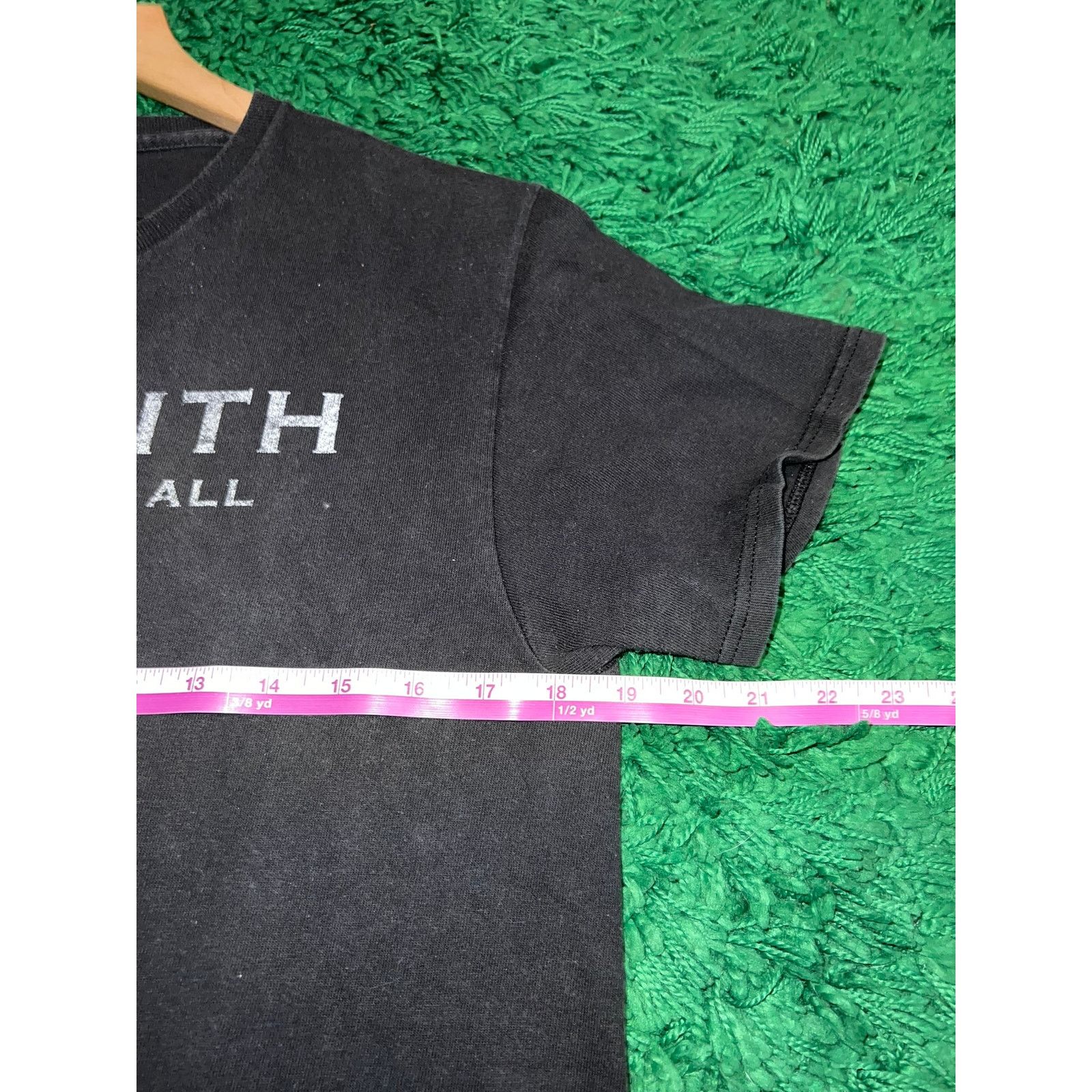 Gildan 2018 Sam Smith The Thrill Of It All Black Music Band Tee M Size US M / EU 48-50 / 2 - 9 Thumbnail