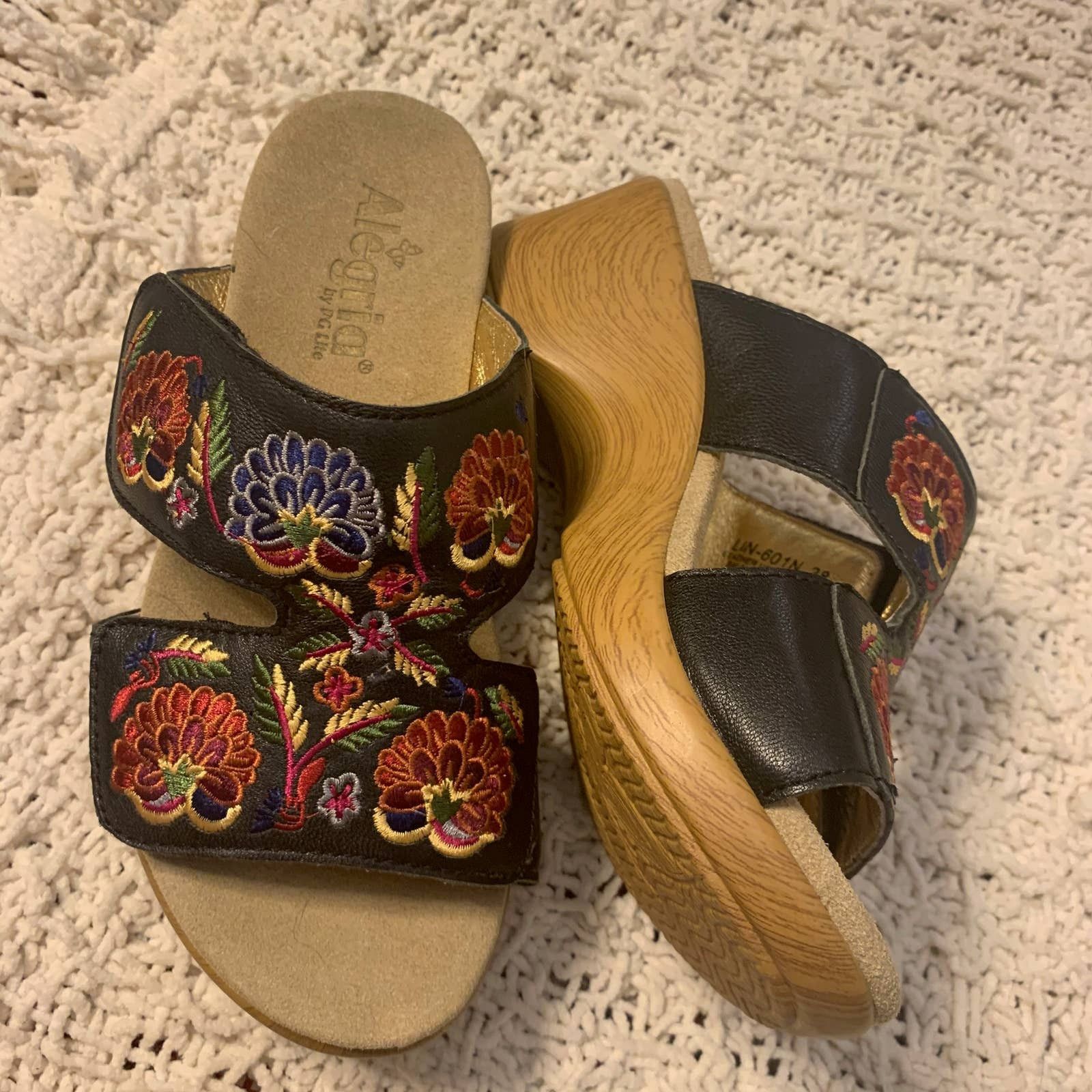 Other NEW ALEGRIA NAVY FLORAL EMBROIDERED LEATHER SANDALS CLOGS 38 Size US 8 / IT 38 - 8 Thumbnail