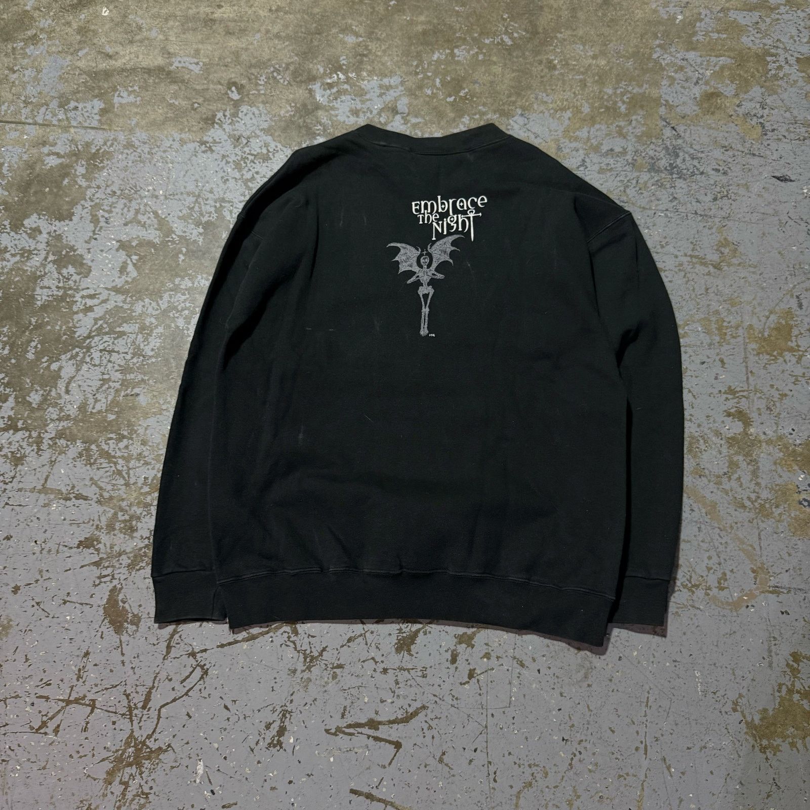 Vintage Vintage Vampire Masquerade Video Game Promo Crewneck Size US L / EU 52-54 / 3 - 3 Thumbnail