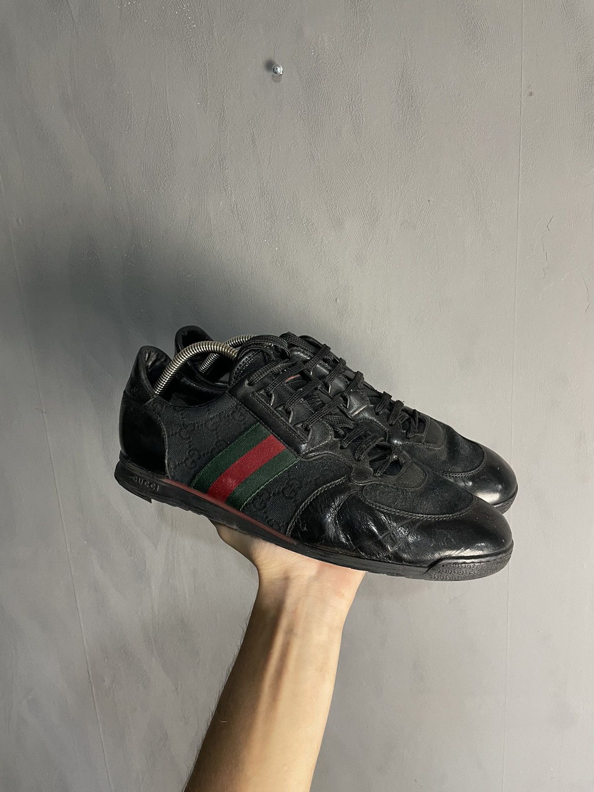 Gucci GUCCI black monogram microguccissima GG low sneakers Size US 10.5 / EU 43-44 - 1 Thumbnail