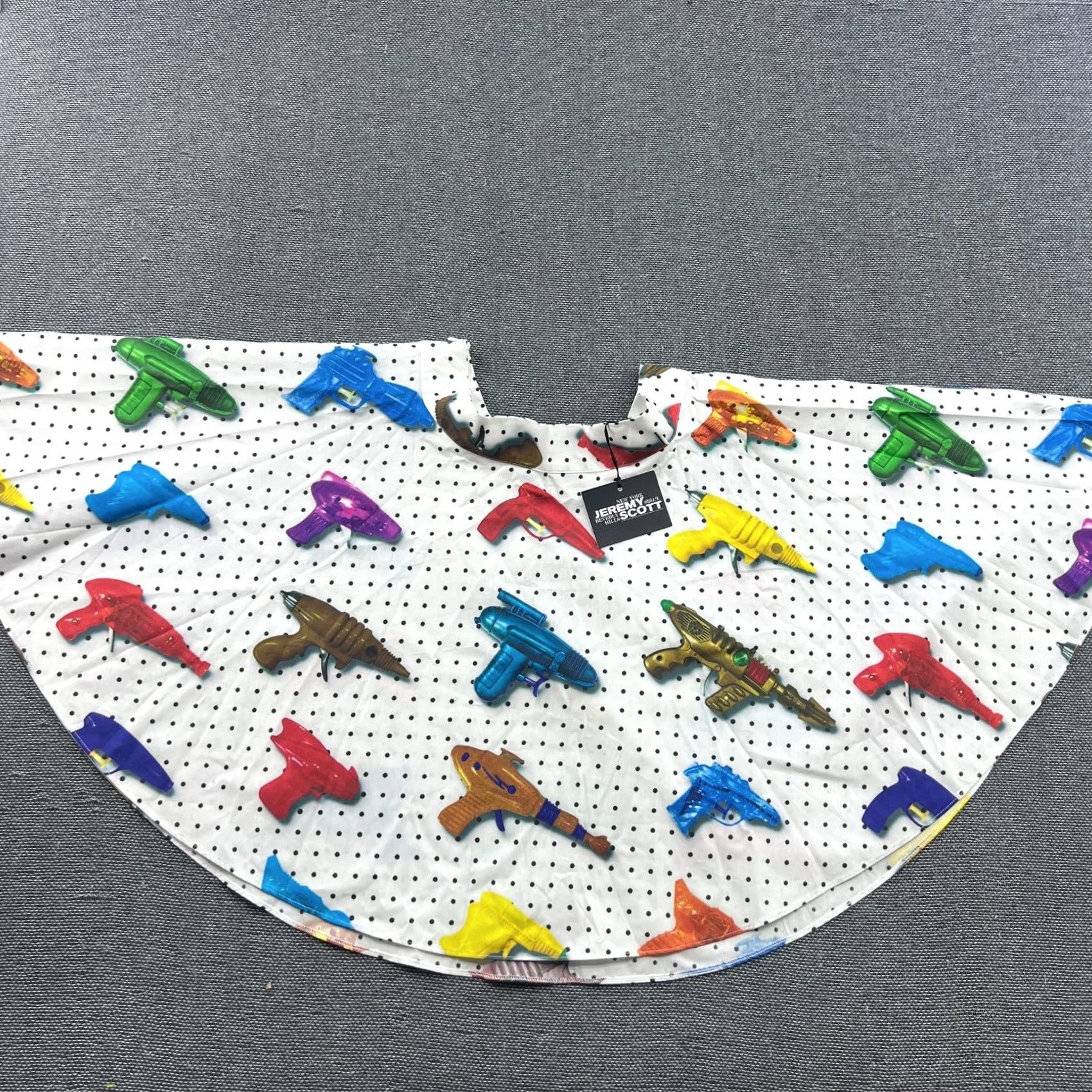 Jeremy Scott Jeremy Scott Skirt Womens US 10 White Polka Toy Water Gun Pistol Size 30" / US 8 / IT 44 - 3 Thumbnail