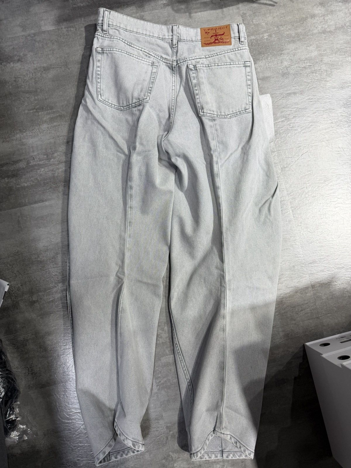 Y/Project Y/Project Banana Jeans - Grey Size US 30 / EU 46 - 4 Thumbnail