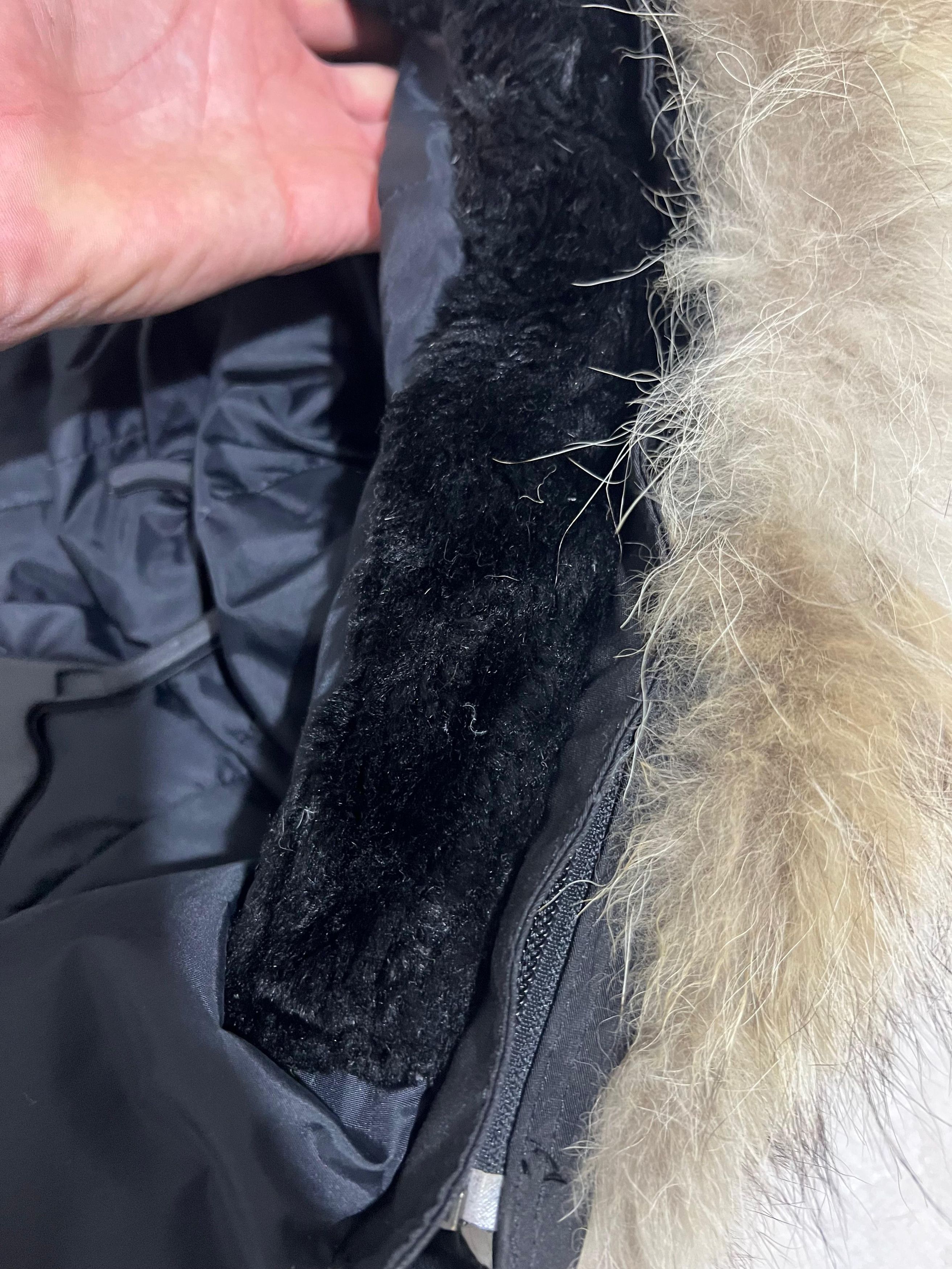 Canada Goose Canada Goose Heli Arctic parka Size US M / EU 48-50 / 2 - 21 Thumbnail
