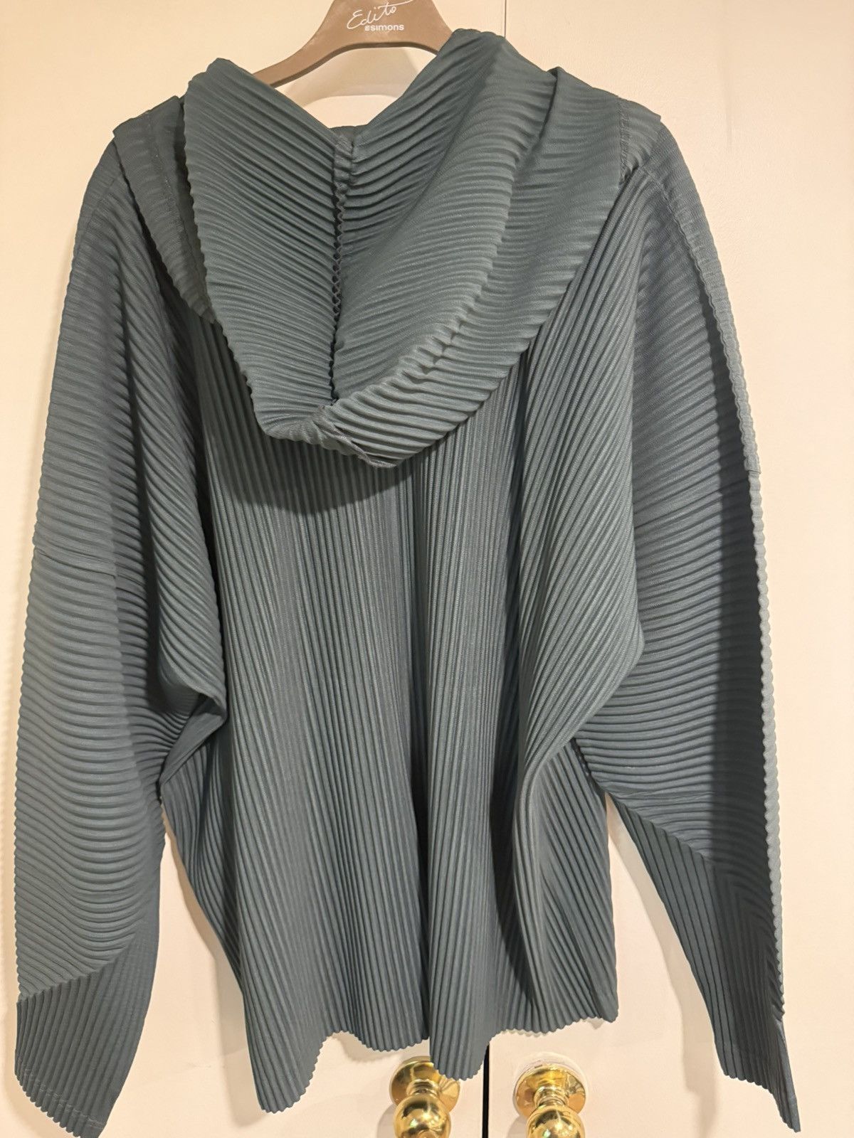 Homme Plisse Issey Miyake Issey Miyake Hommes Plisse Pleated Hoodie Green Size US XL / EU 56 / 4 - 2 Thumbnail