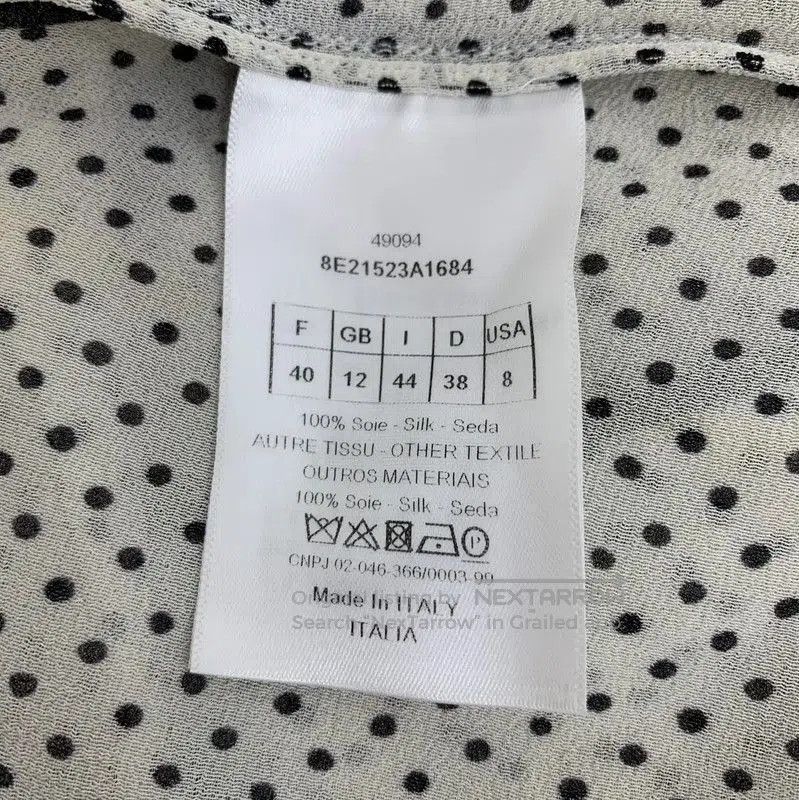 Dior Dior Beige Silk Shirt with Heart Prints . Size M / US 6-8 / IT 42-44 - 5 Thumbnail