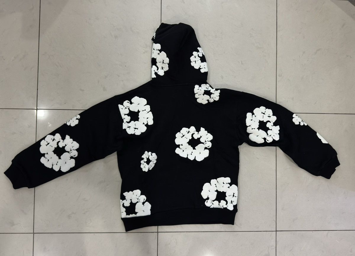 DENIM TEARS The Cotton Wreath Sweatshirt Black Size US S / EU 44-46 / 1 - 2 Thumbnail