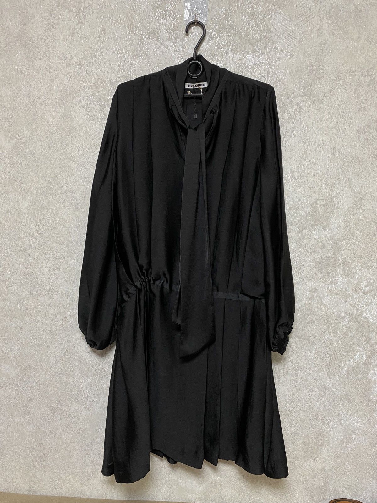 Jil Sander Jil Sander silk dress avant garde Size L / US 10 / IT 46 - 1 Thumbnail