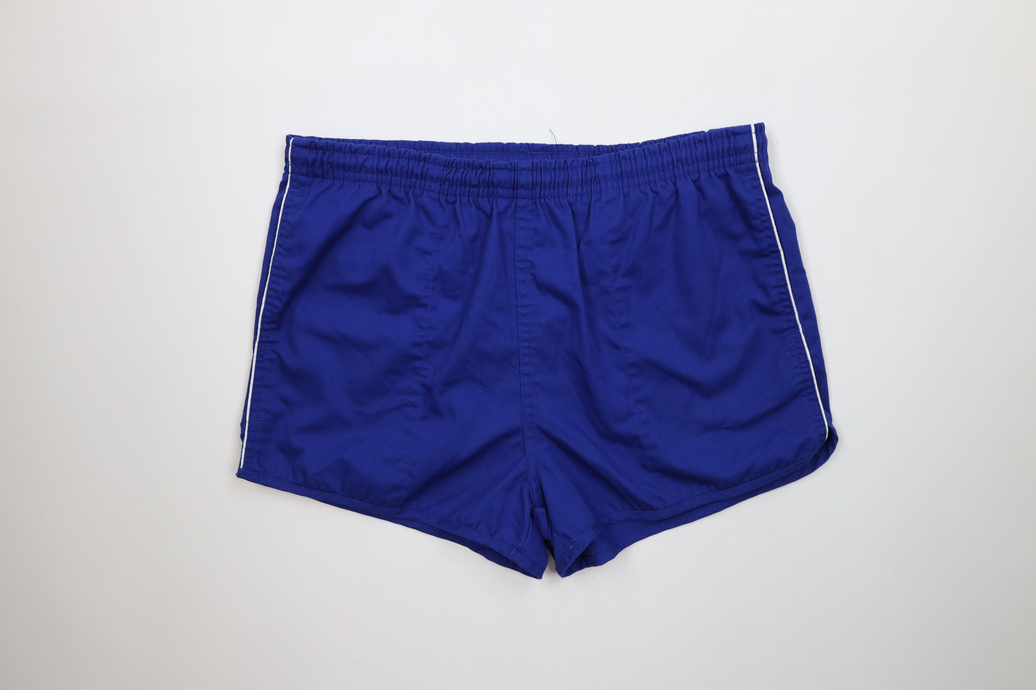 Vintage Vintage 90s Streetwear Above Knee Running Short Shorts Size US 34 / EU 50 - 1 Thumbnail