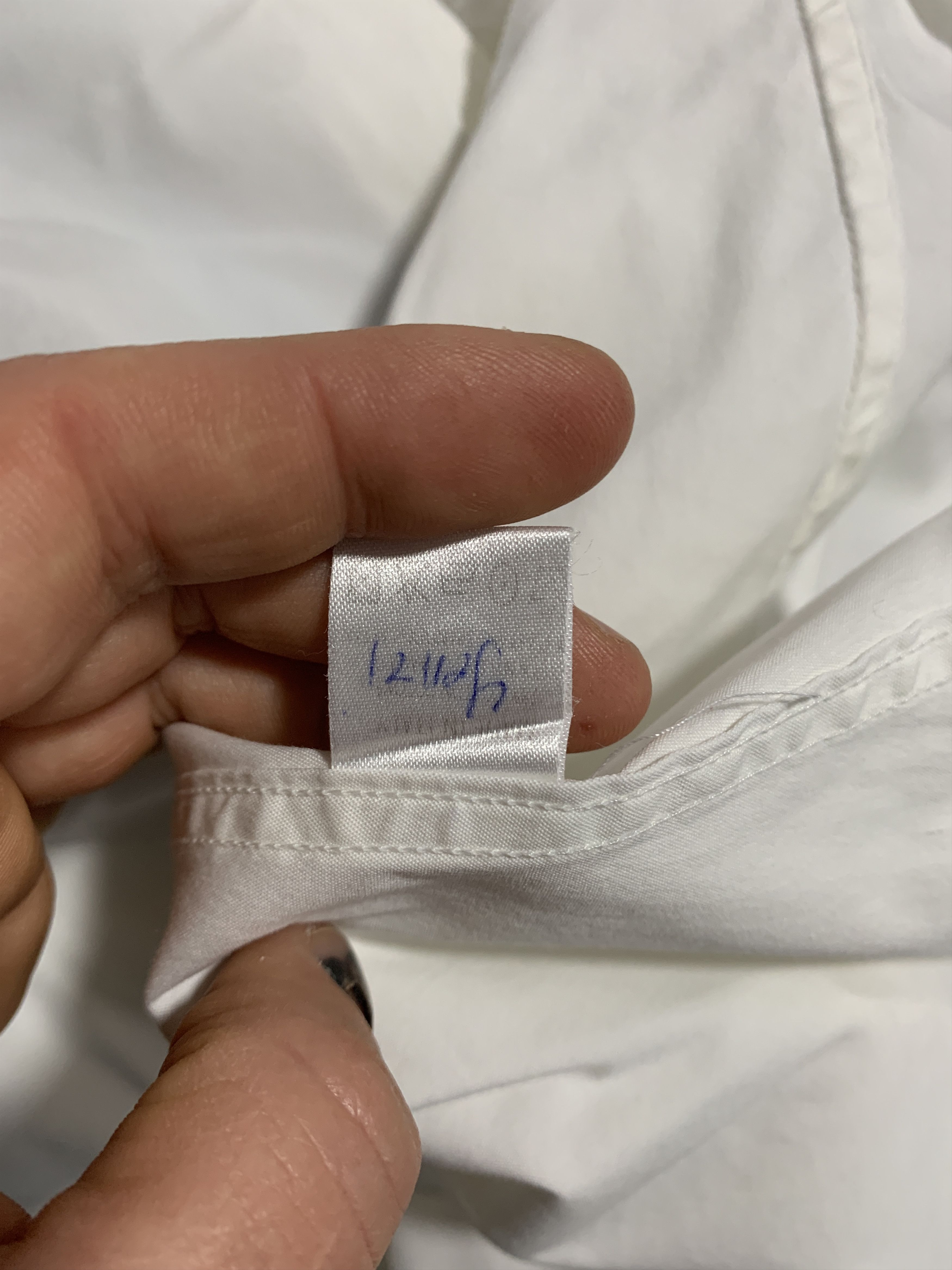 Gucci Royal Fit Gucci Dress Shirt French Cuff Chemise Sz 42 16 1/2 Size US L / EU 52-54 / 3 - 15 Thumbnail