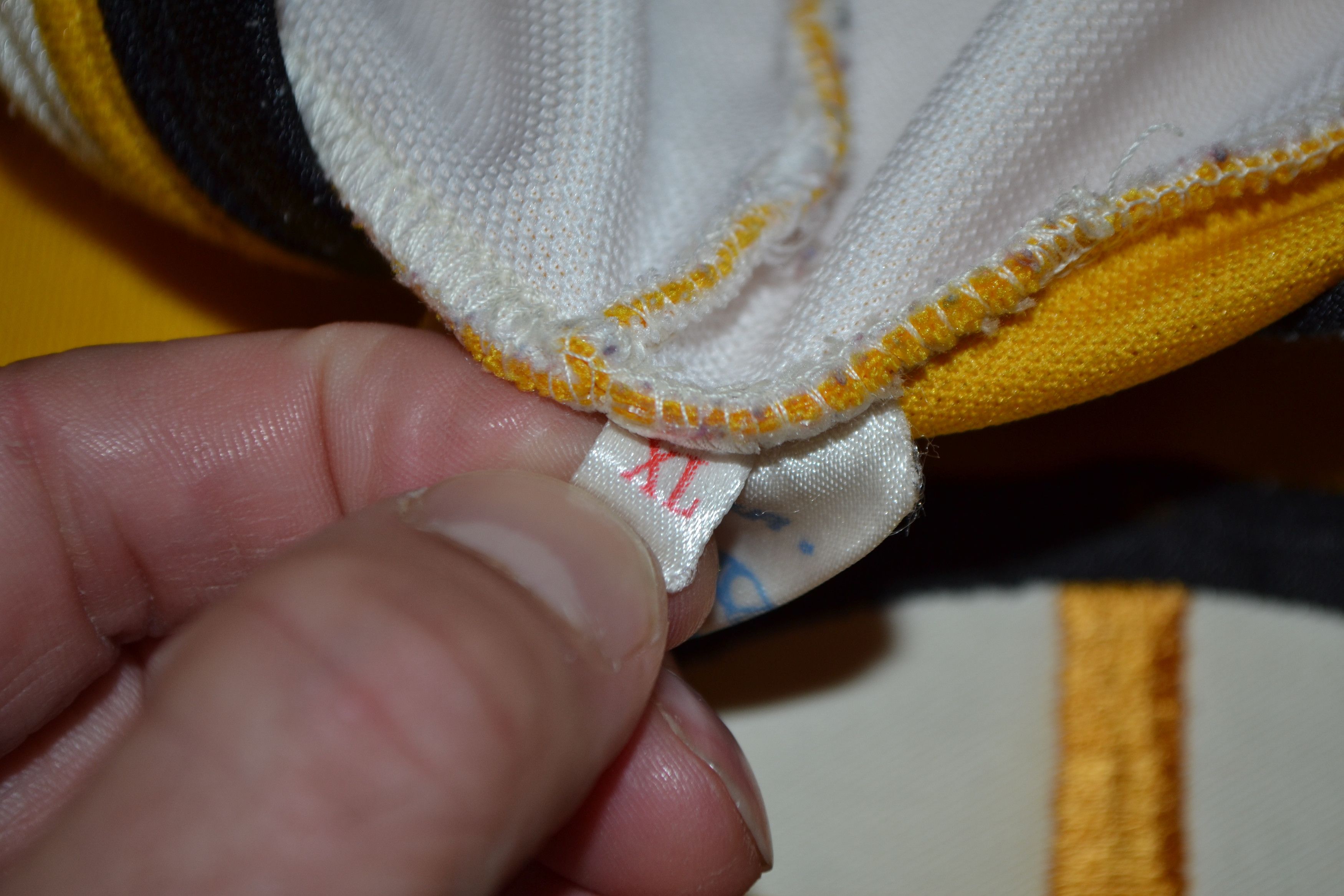 Other Boston Bruins Vintage 80s 90s Jersey Retro Rare NHL Size US XL / EU 56 / 4 - 4 Thumbnail