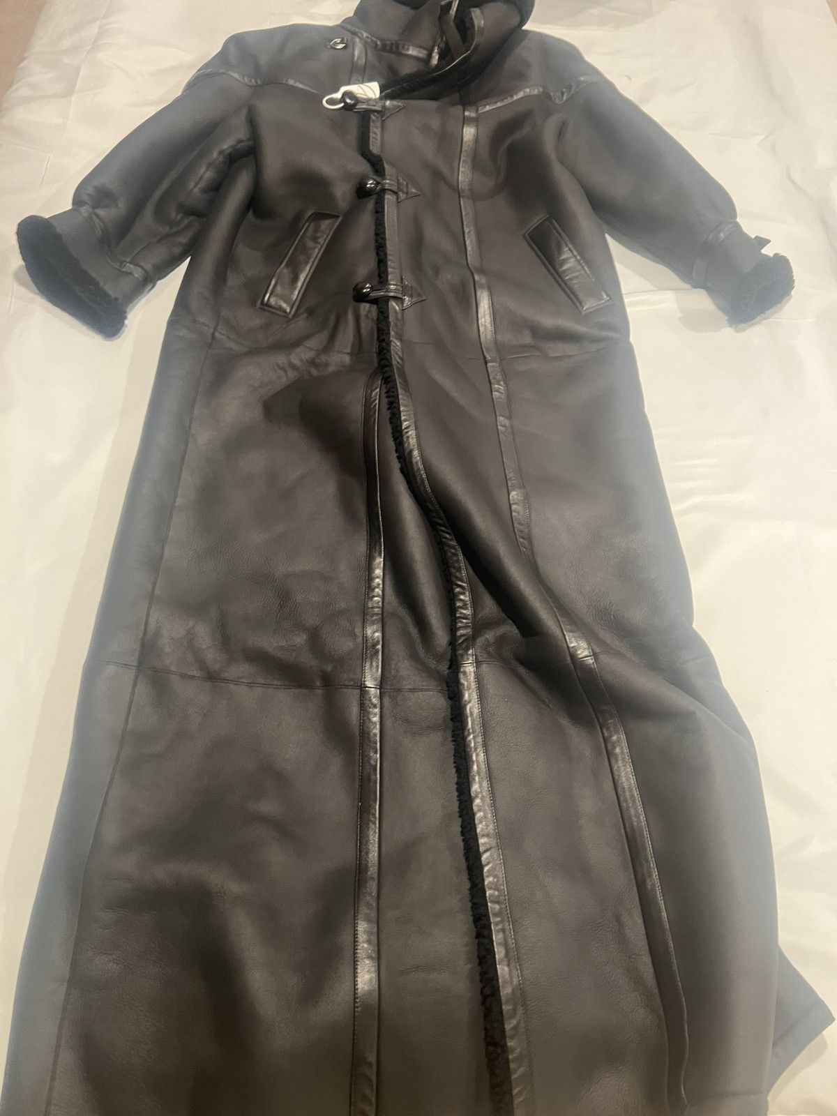 Saint Laurent Paris Saint Laurent men’s leather shearing coat. 44/S. $14000 Size US S / EU 44-46 / 1 - 6 Thumbnail