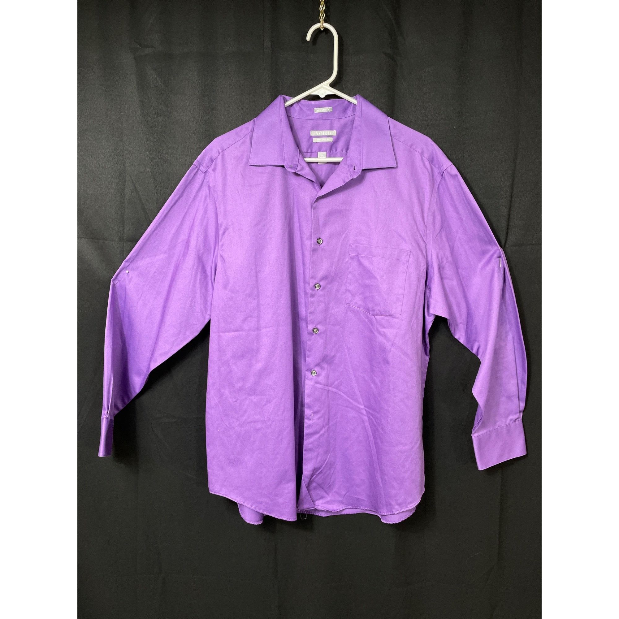 Van Heusen Van Heusen SKU 7587 Mens Purple Long Sleeve Button Down Shir Size US XL / EU 56 / 4 - 1 Thumbnail