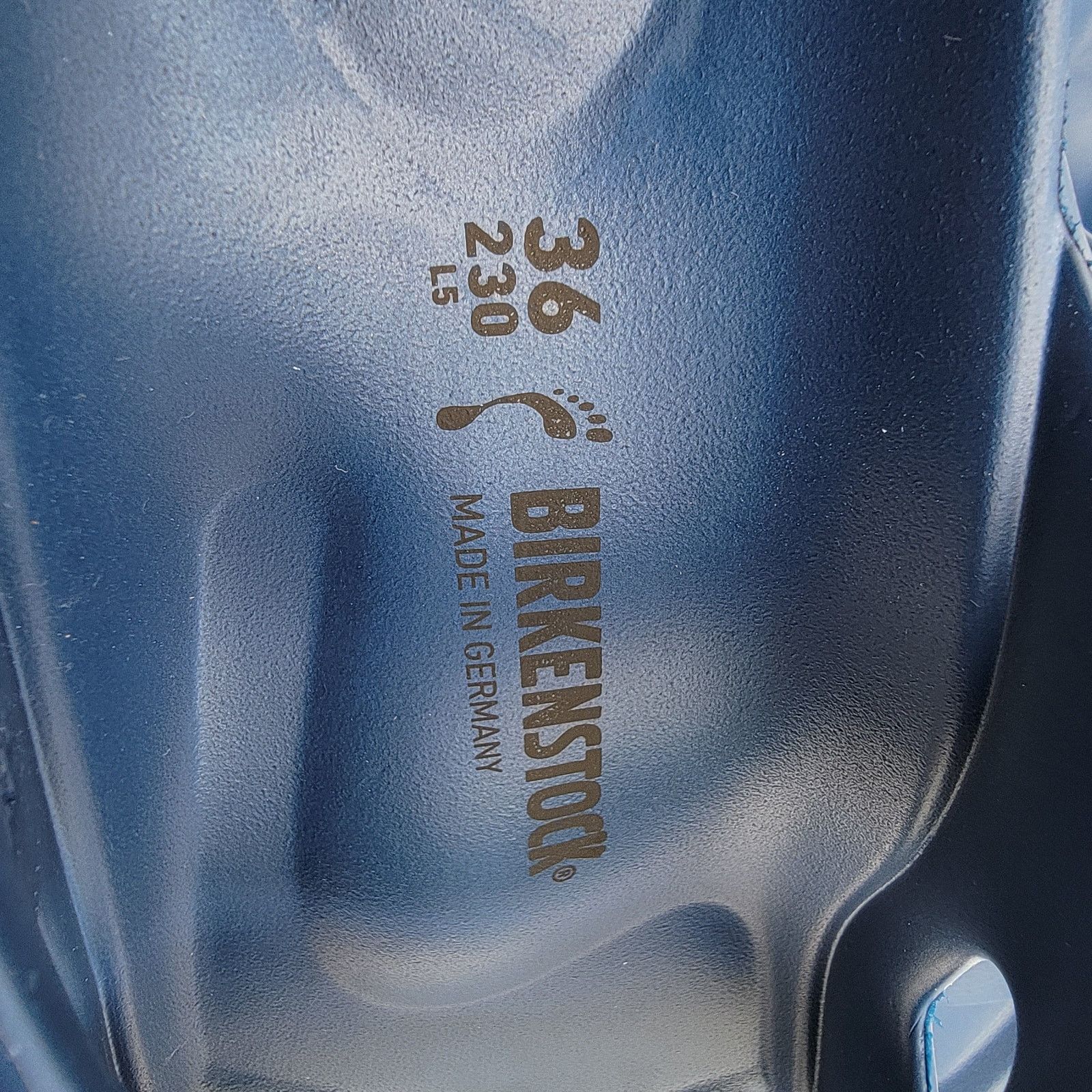 Birkenstock Birkenstock Arizona EVA Navy Sz 5W EU 36 Narrow Fit Size US 5 / IT 35 - 2 Thumbnail