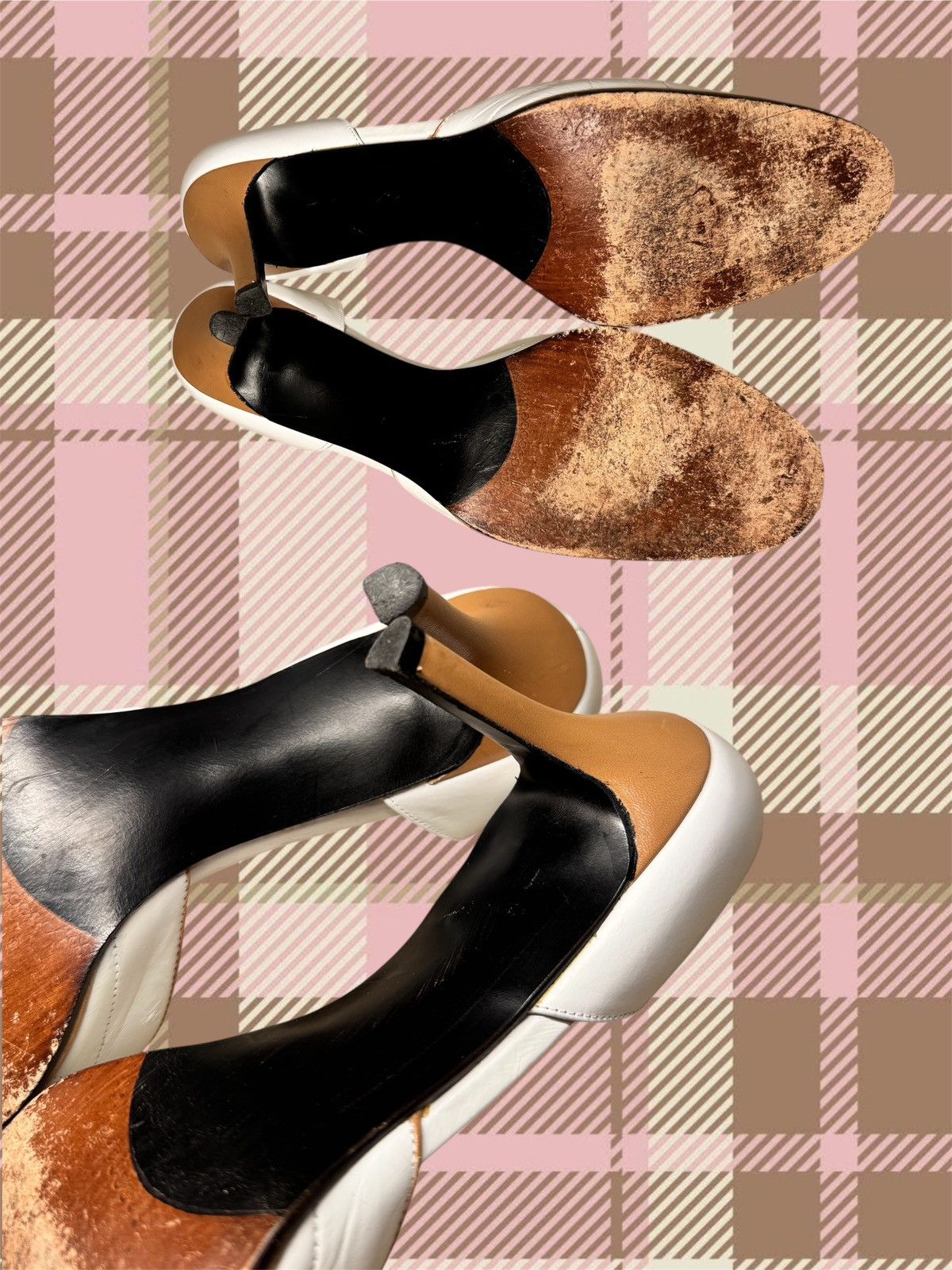 Stuart Weitzman Vintage Stuart Weitzman Leather Eyelet Bow D’Orsay Heels Size US 9.5 / IT 39.5 - 3 Thumbnail