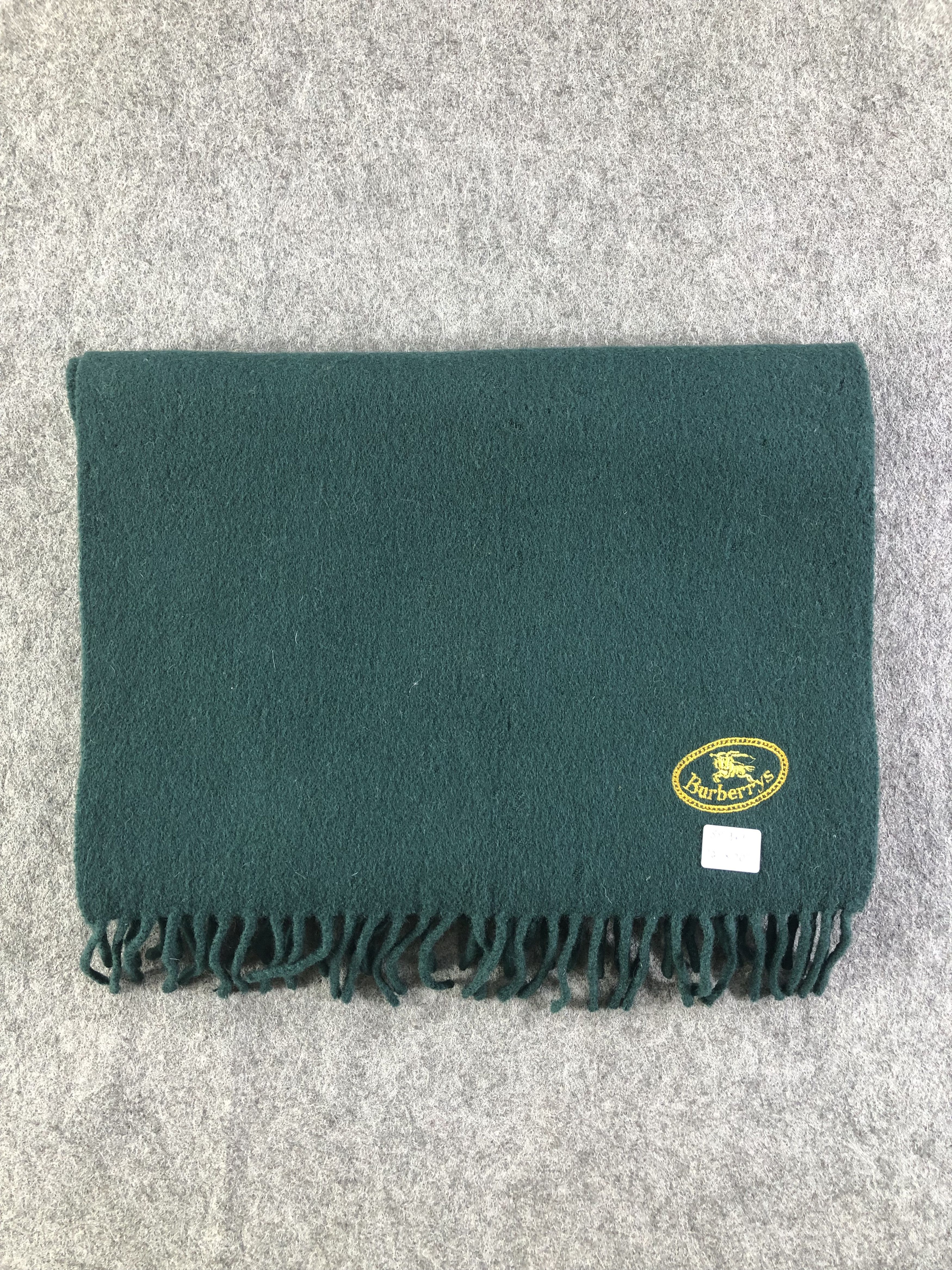 Burberry Burberrys Scarf / Muffler / Neckwear Size ONE SIZE - 10 Thumbnail