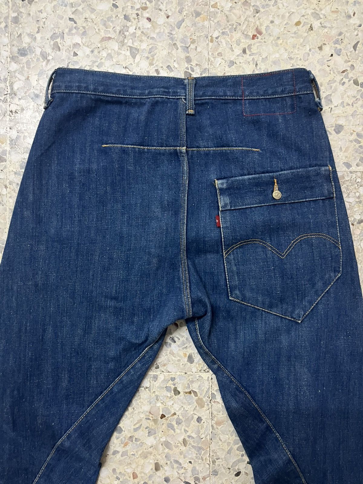 Levi's ARCHIVE Levi's RED 1st Gen 2000 Twisted Leg Denim Size US 30 / EU 46 - 14 Thumbnail