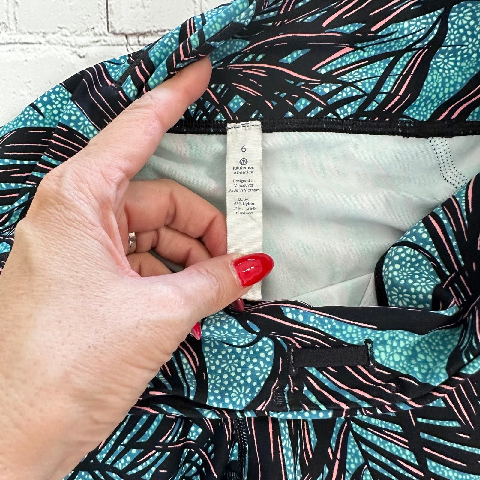 Lululemon lululemon leggings size 6 Size 28" / US 6 / IT 42 - 4 Thumbnail