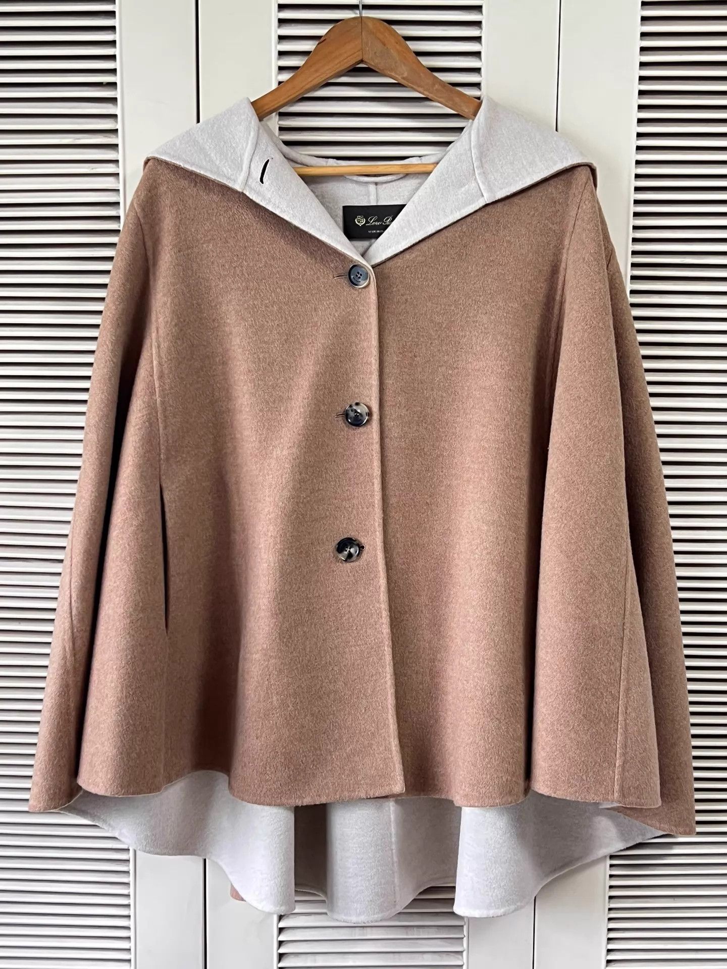 Loro Piana Loro Piana Camel Hooded Cashmere Cape Coat Size ONE SIZE - 1 Thumbnail